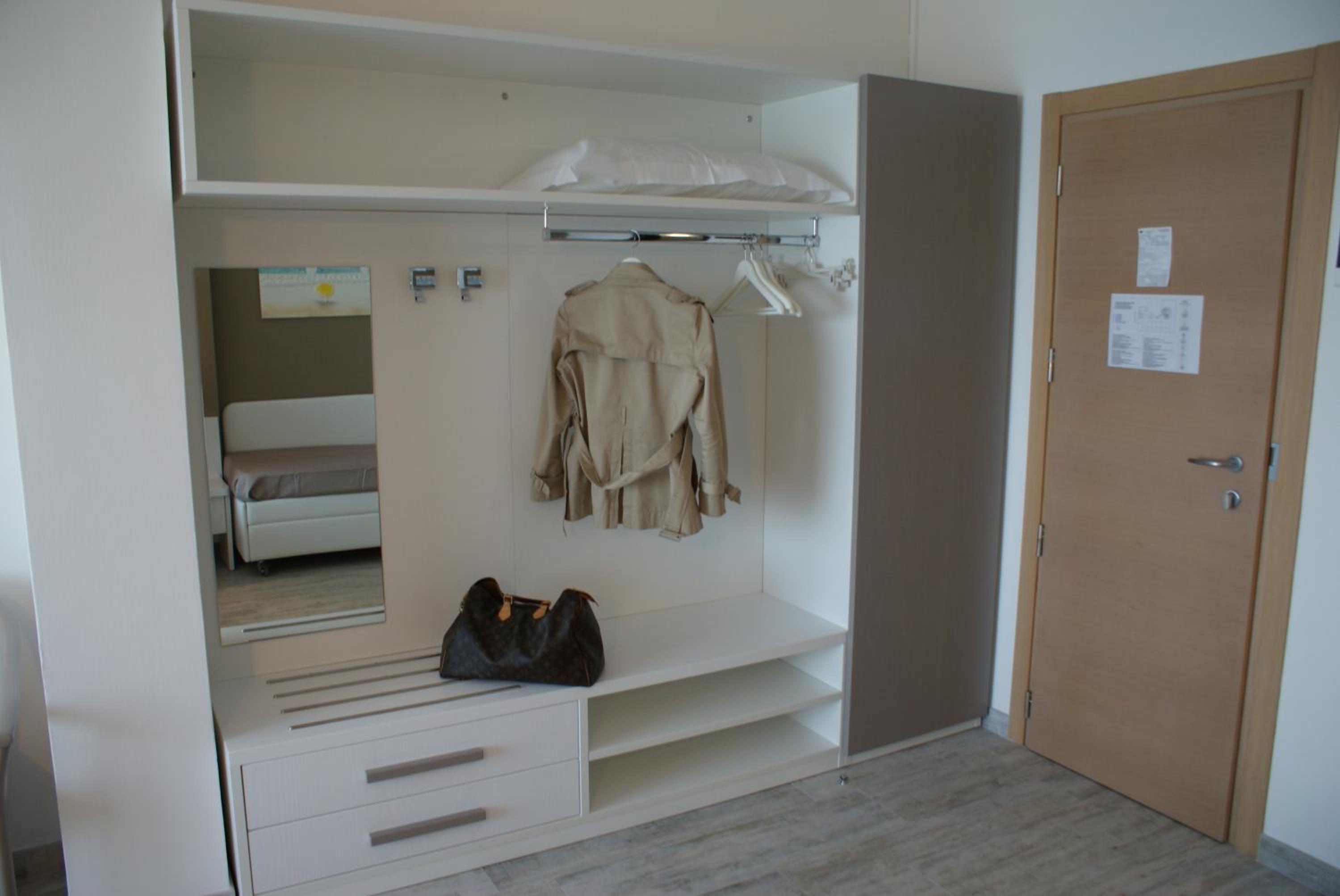 Superior Double or Twin Room with Sea View photo 2