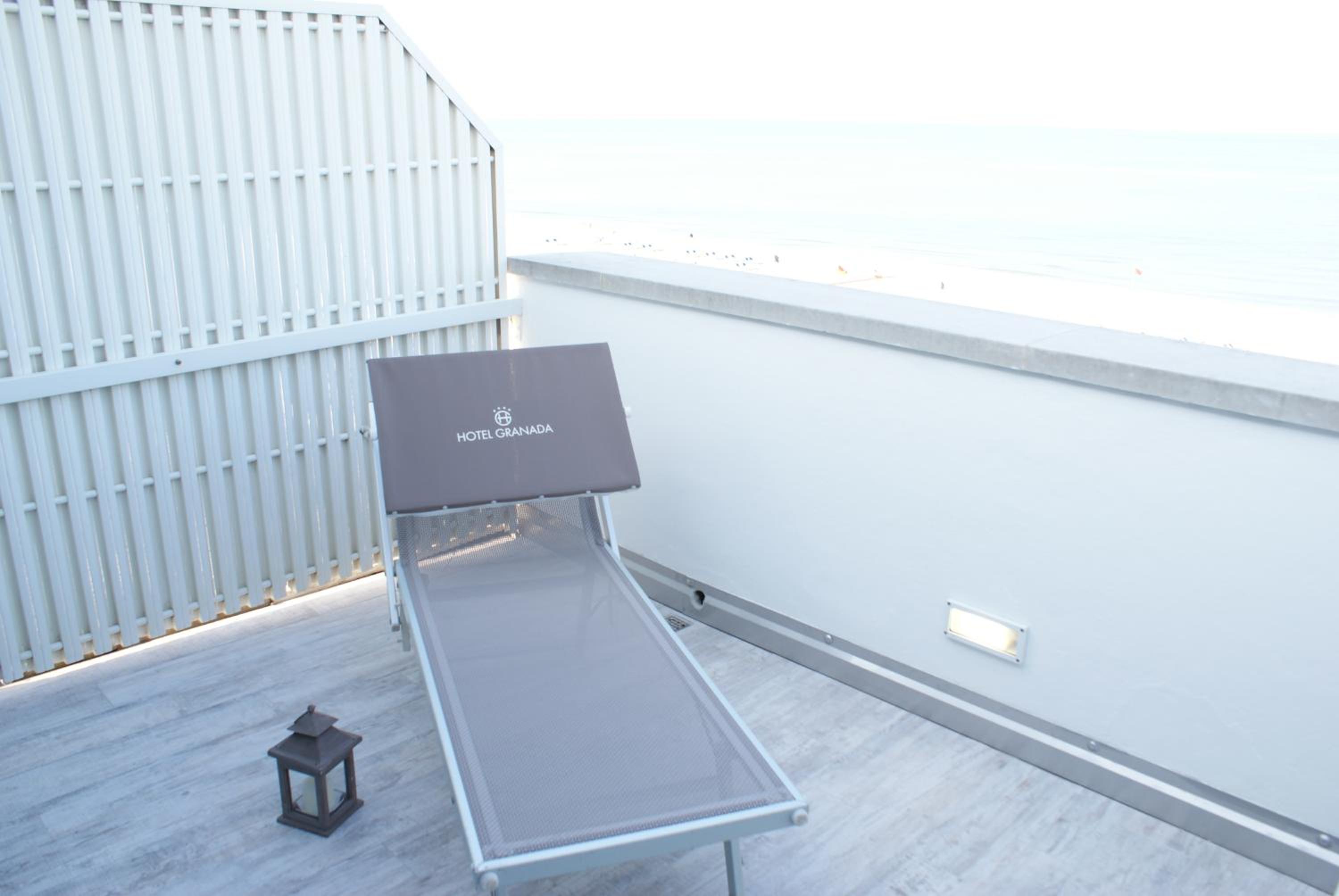 Superior Double or Twin Room with Sea View photo 3
