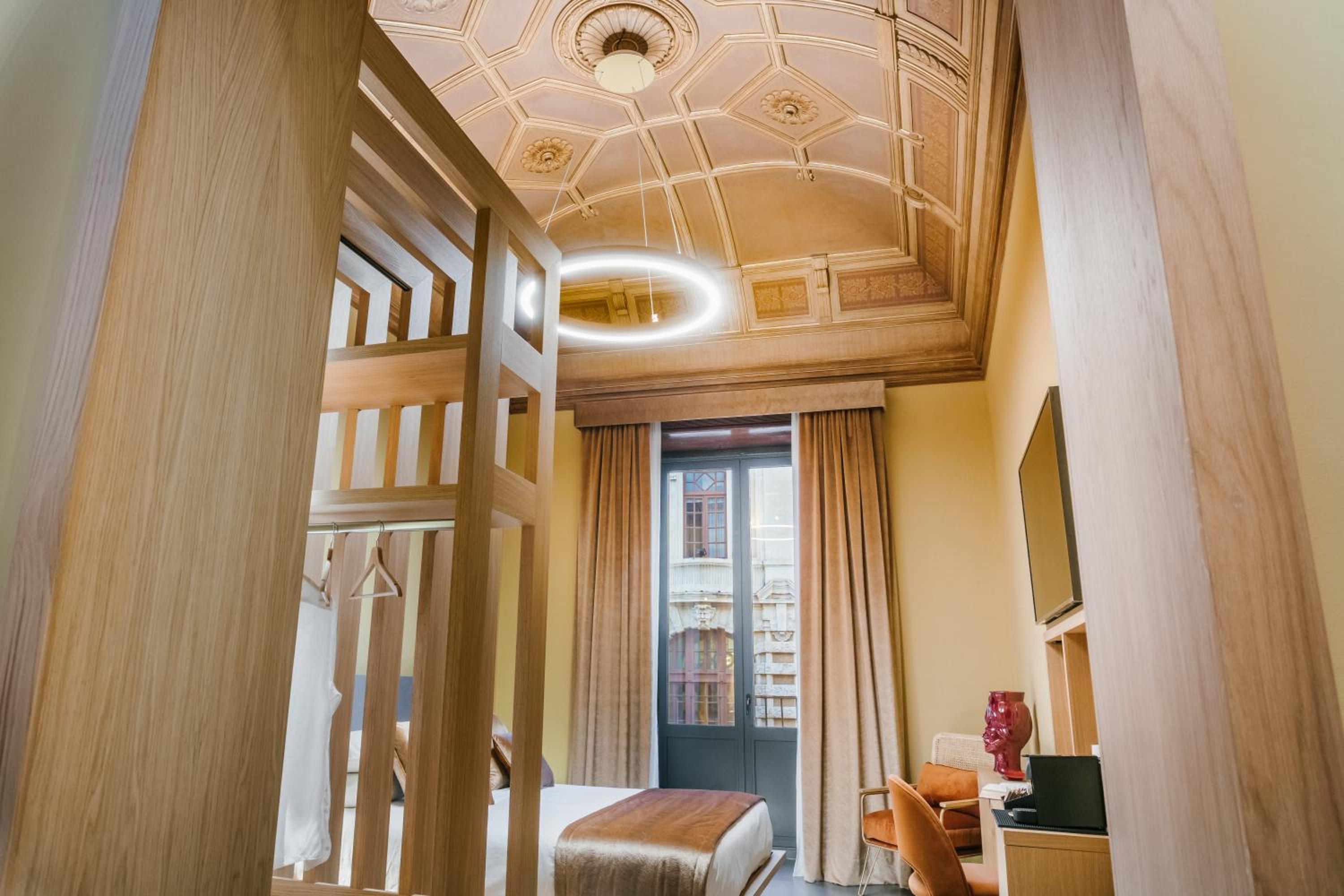 King Room with Spa Bath - Photo 8