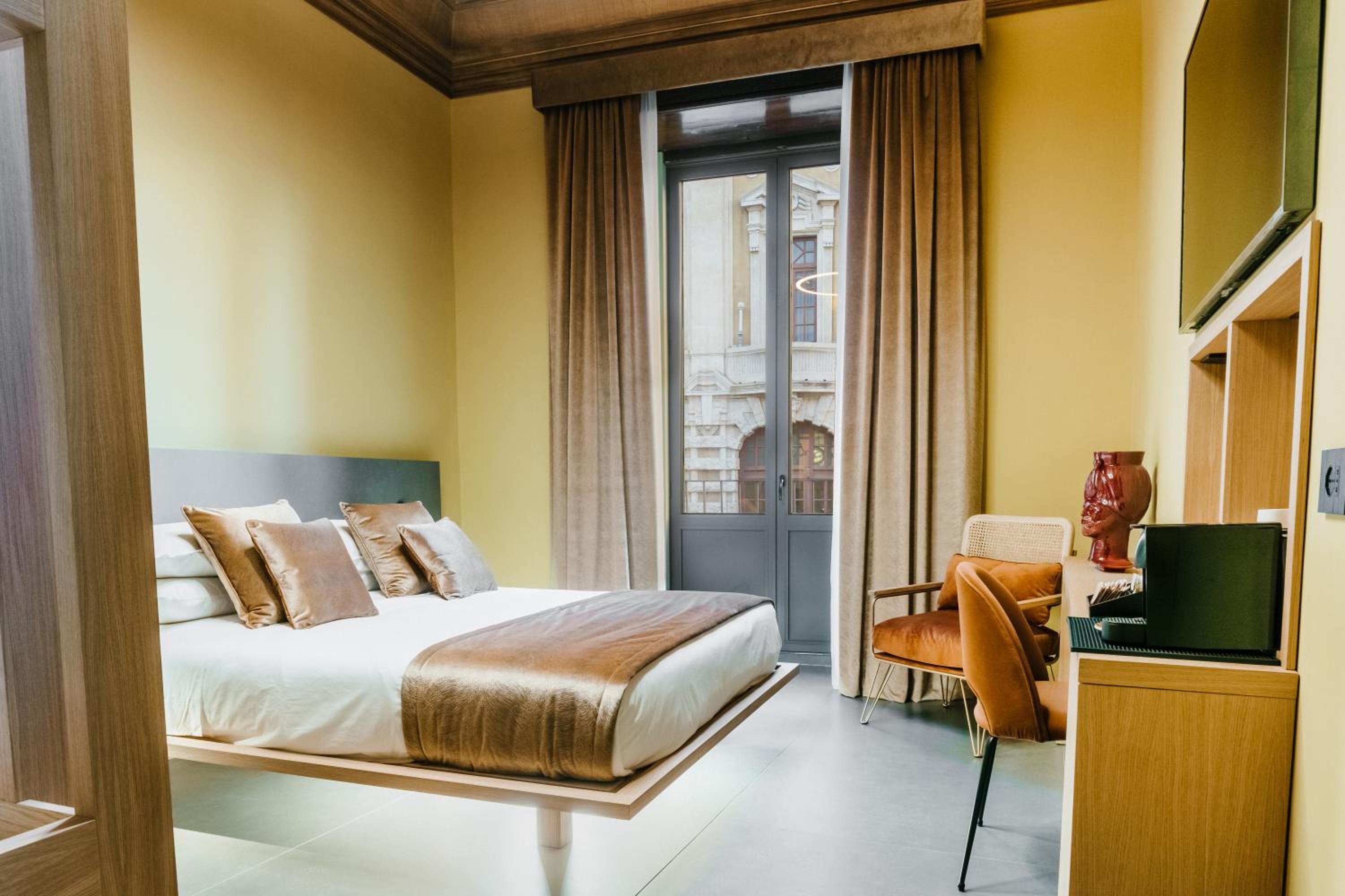 King Room with Spa Bath - Photo 1