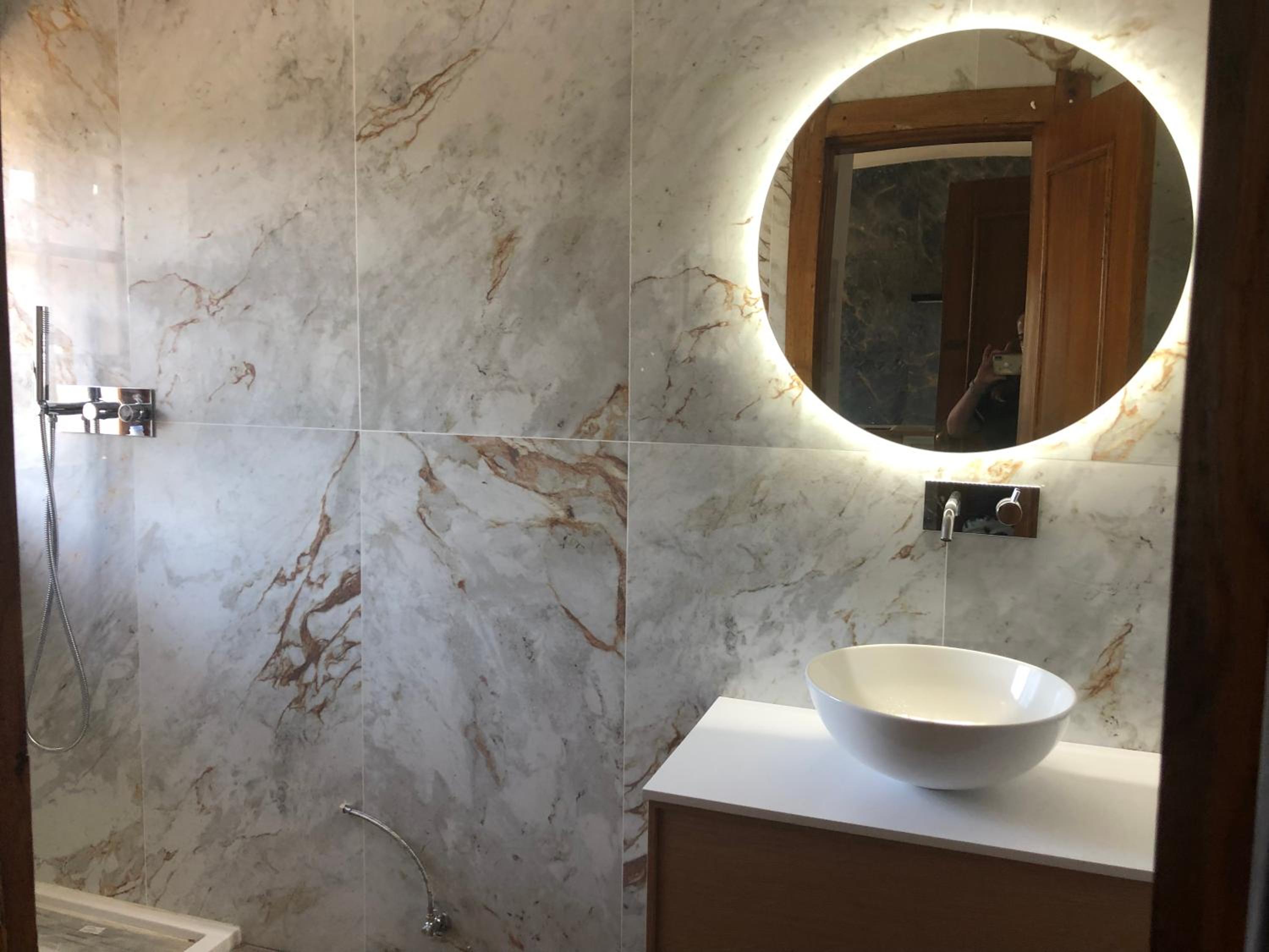 Studio with Spa Bath - Photo 11