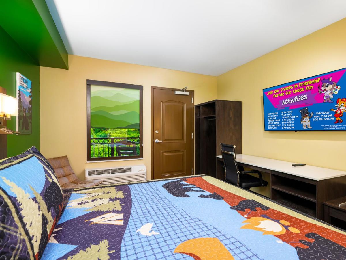 Family suite with balcony