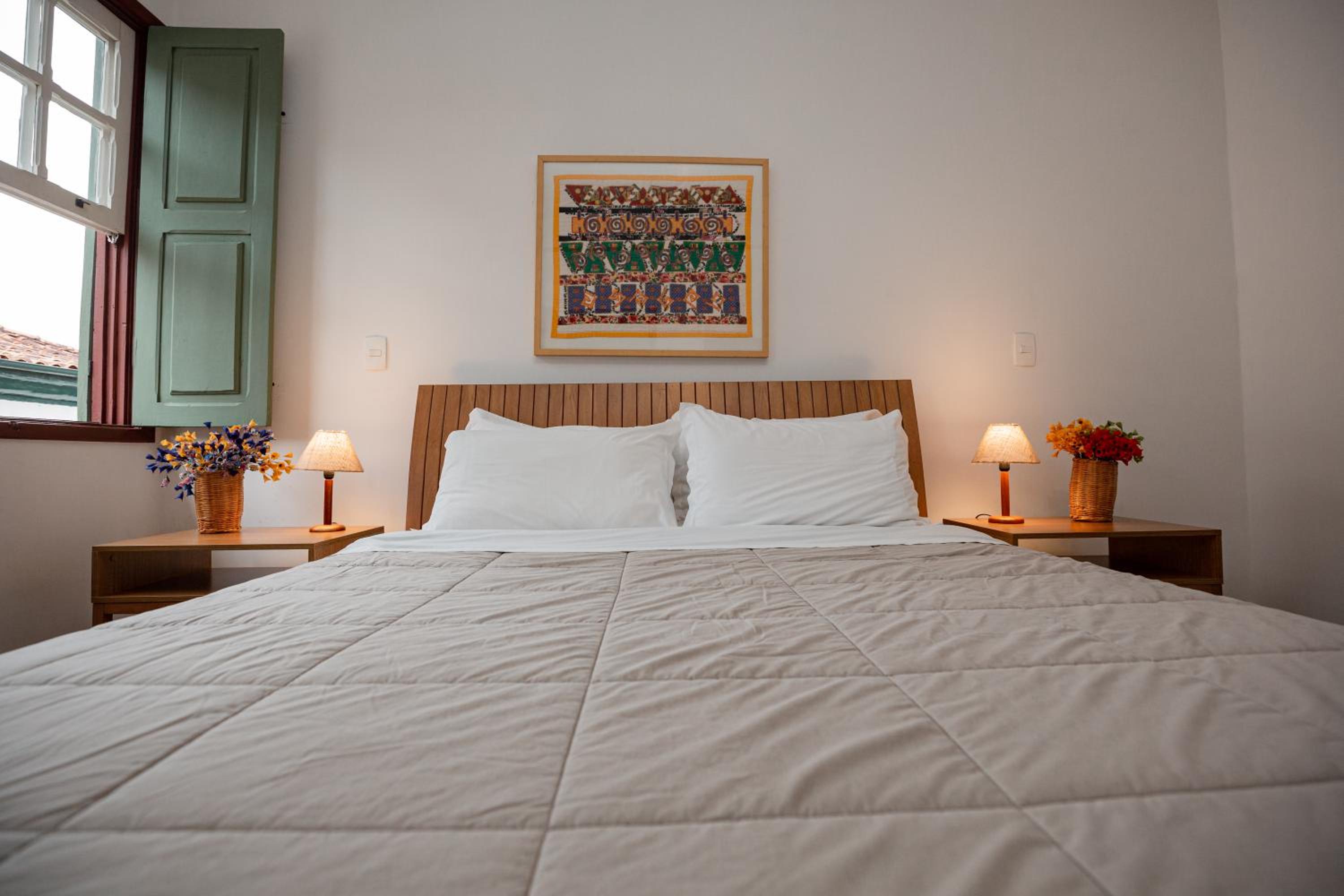 Standard Queen Room photo 2