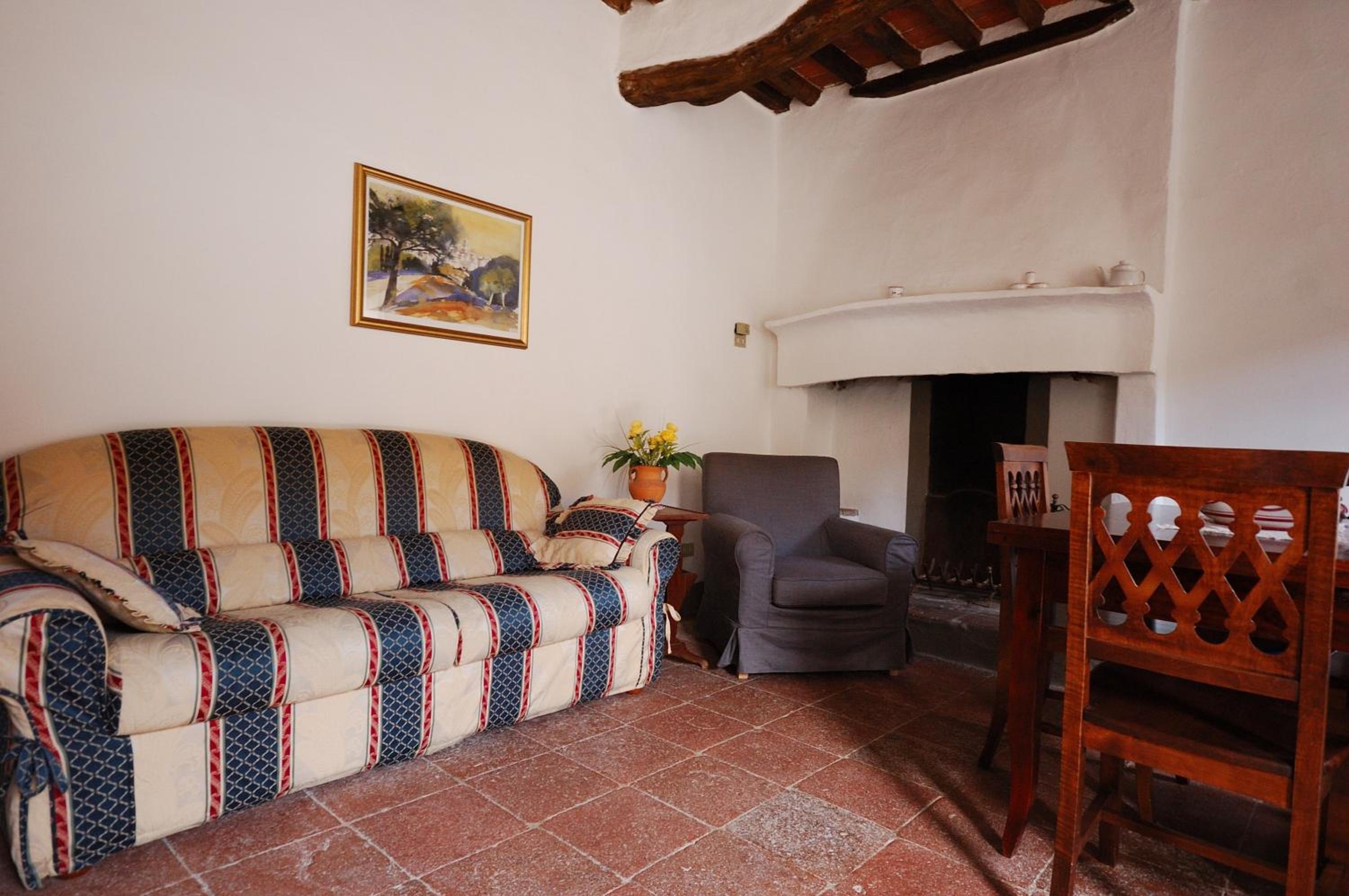 Two-Bedroom Apartment - Split Level