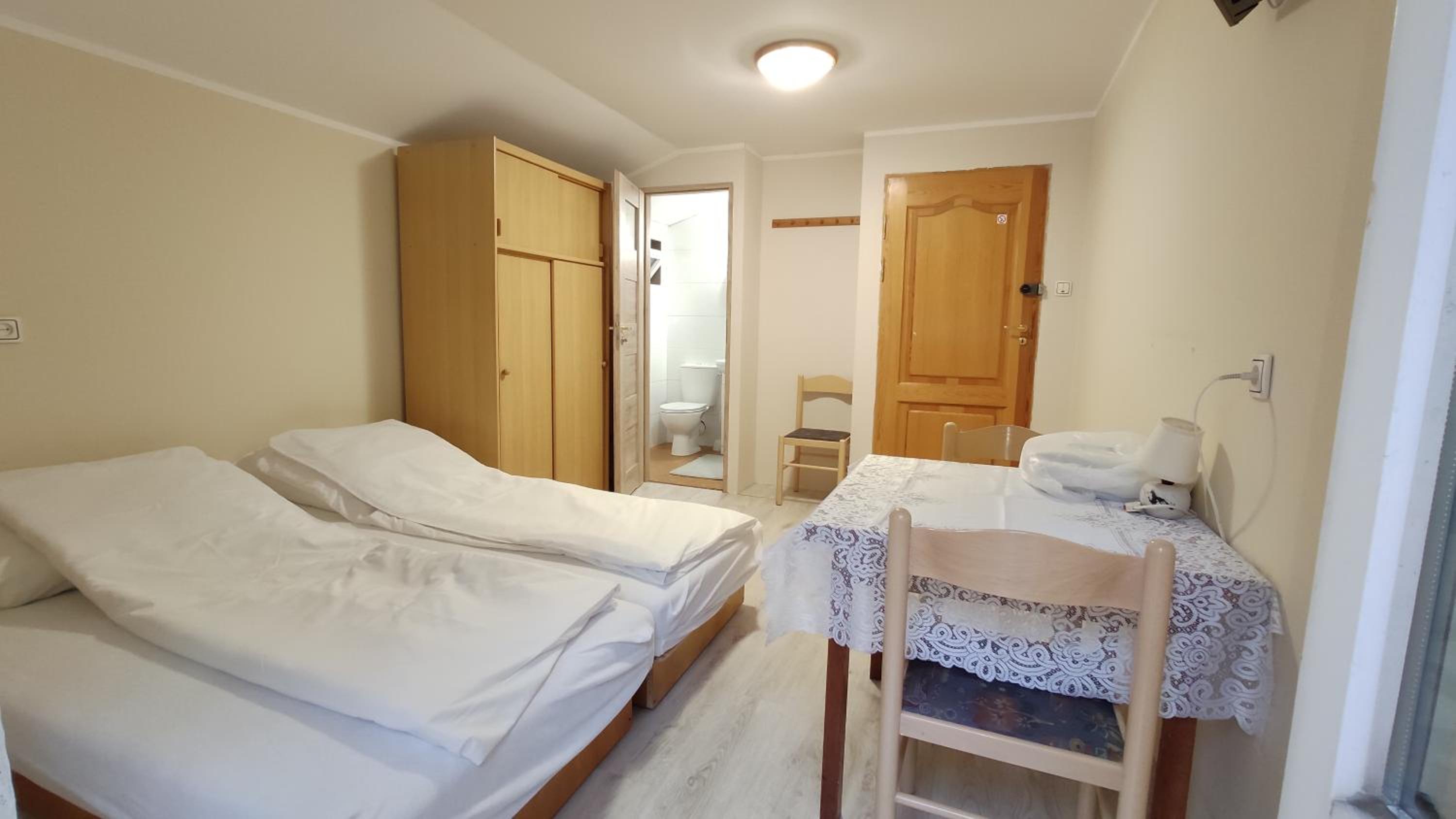 Small Double Room photo 1