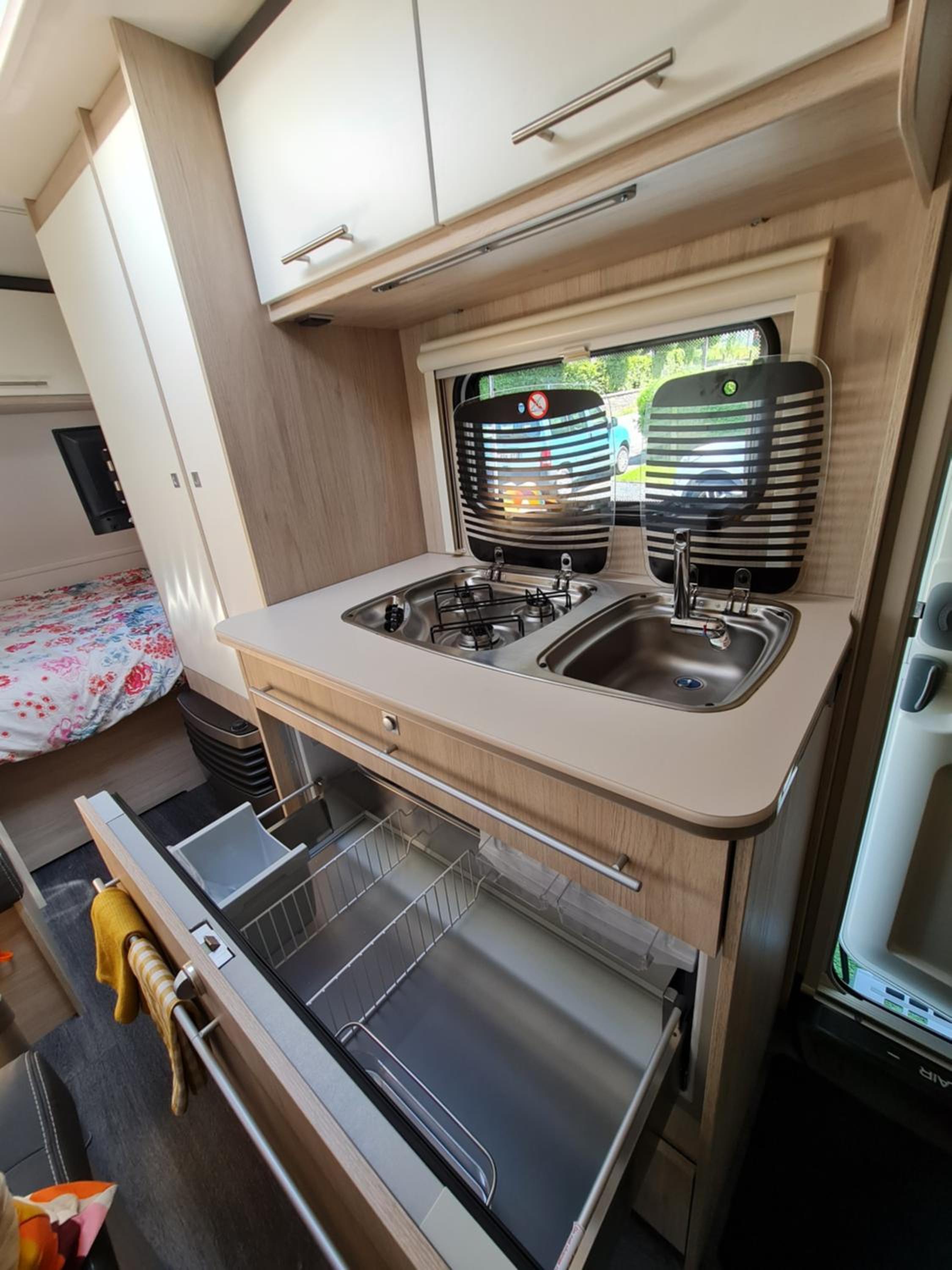Caravan - Photo 5