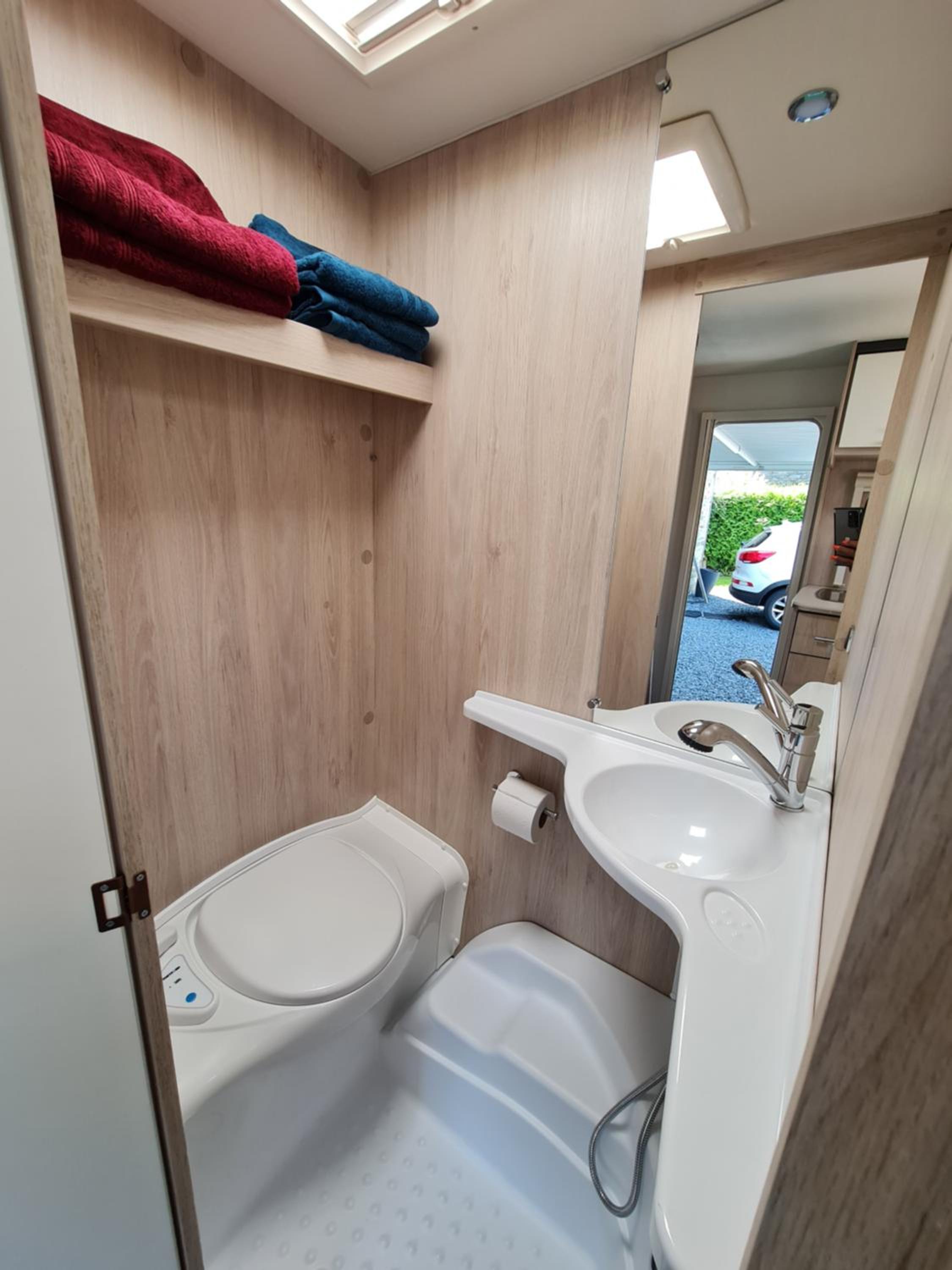 Caravan - Photo 4