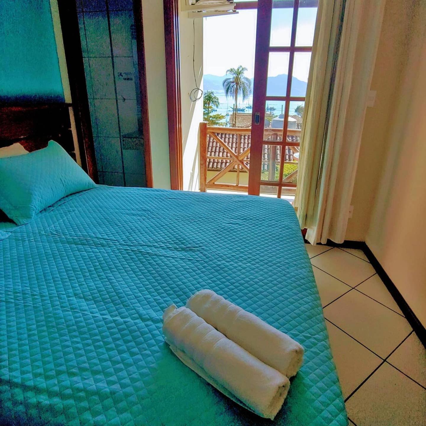 Double Room with Balcony and Sea View photo 1