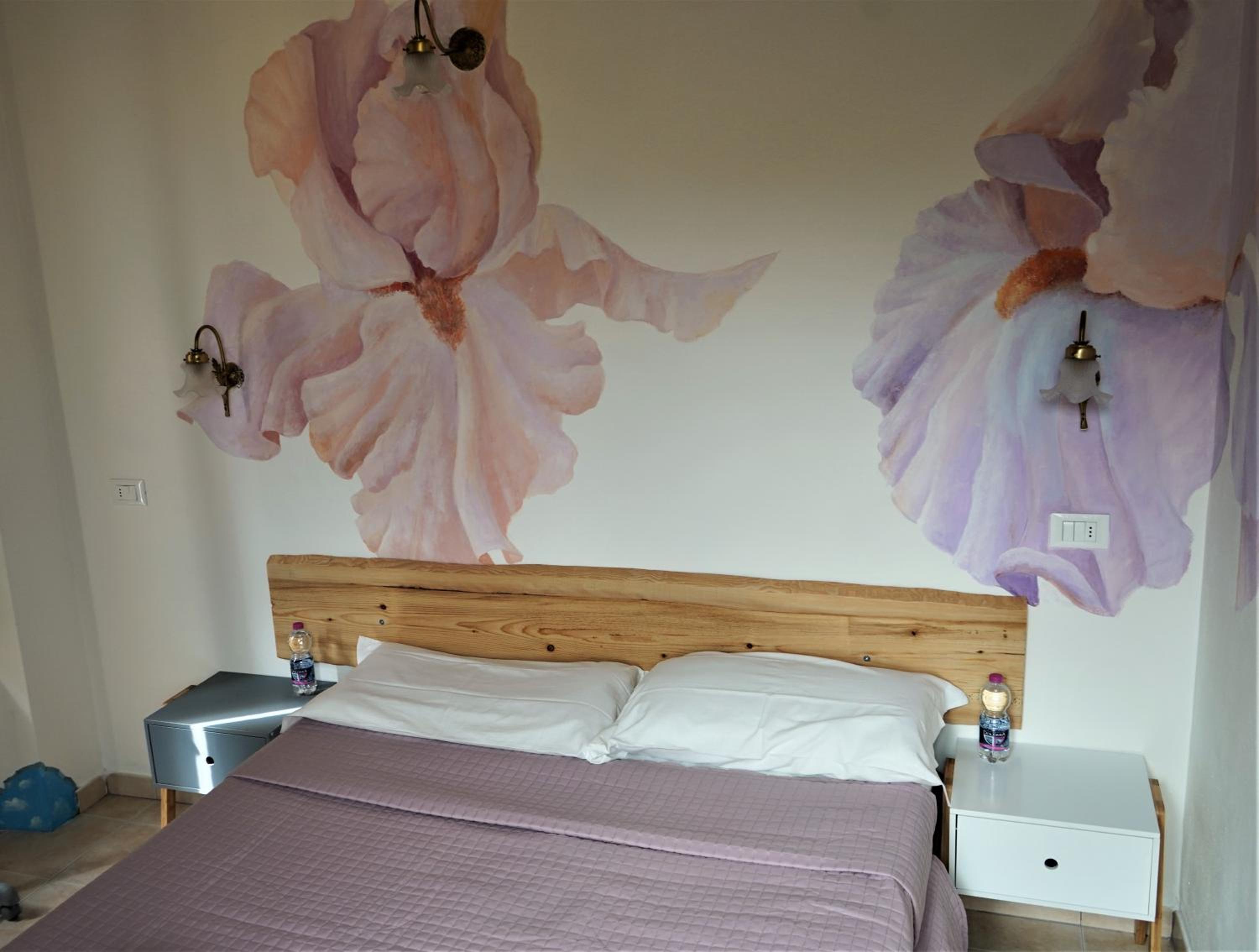 Double or Twin Room - Photo 5