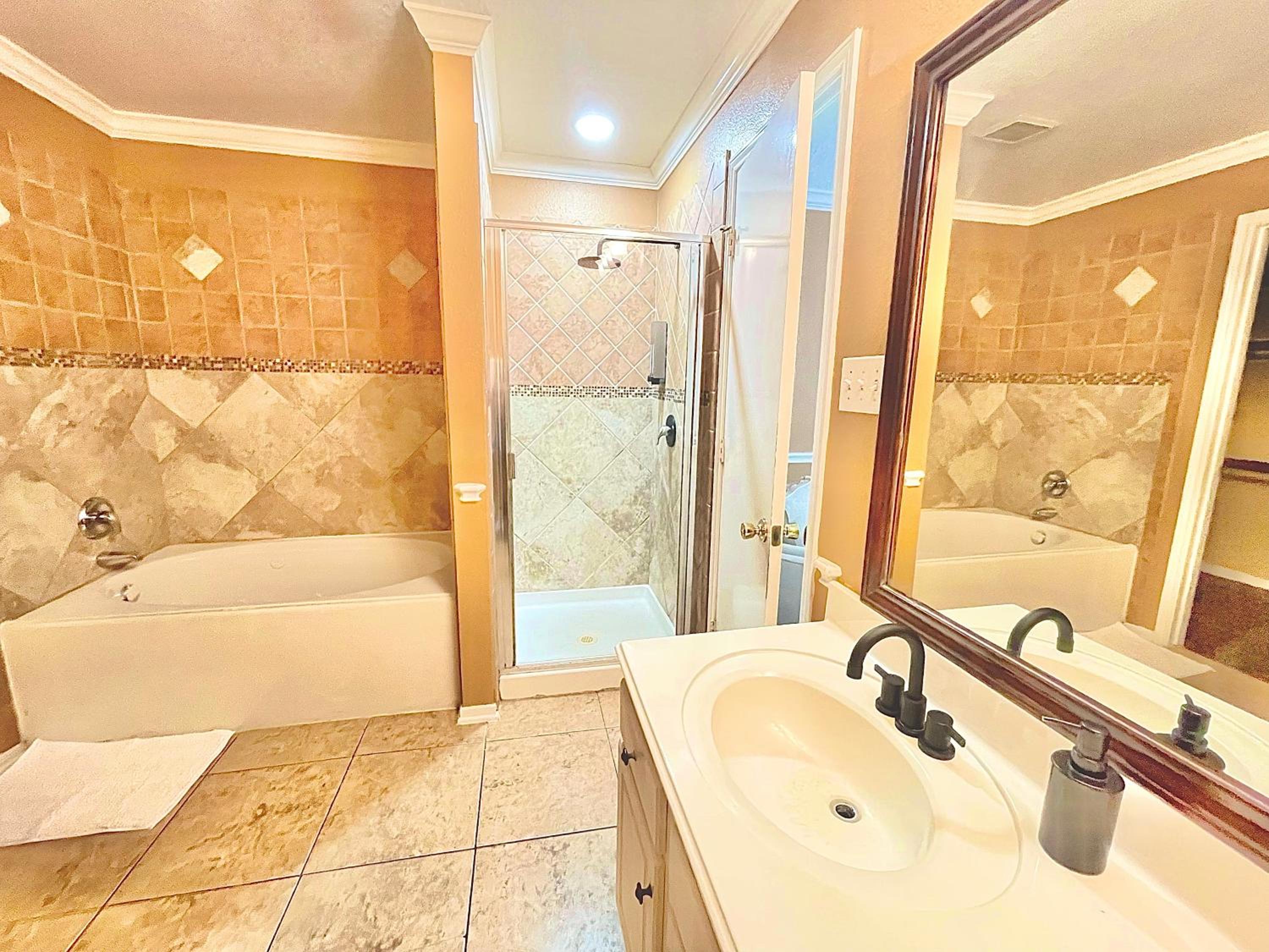 Four-Bedroom House photo 1
