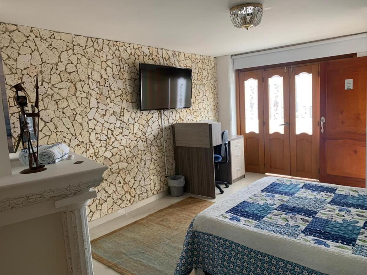 Suite with Hot Tub