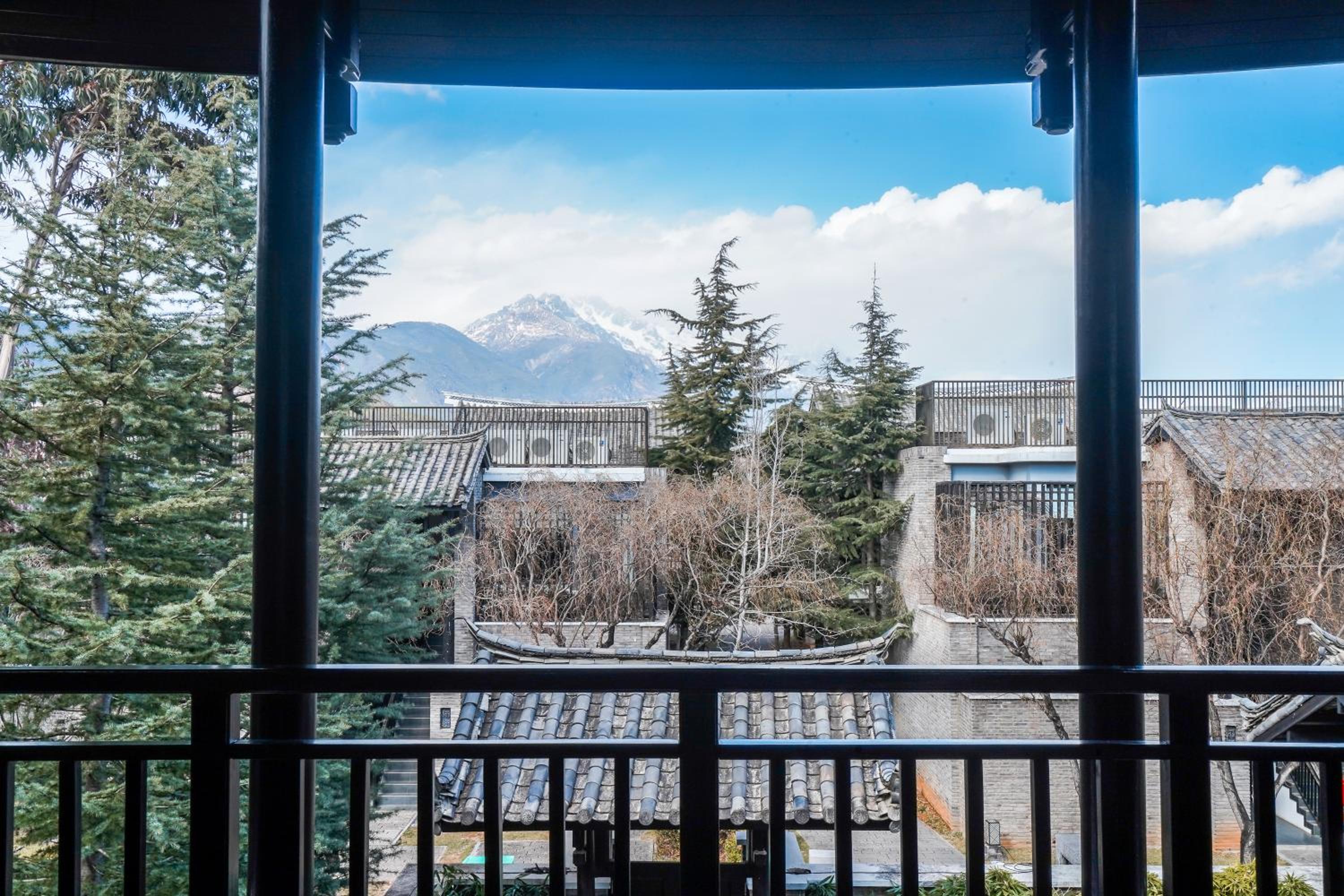 Two-Bedroom Mountain View Duplex - Photo 7