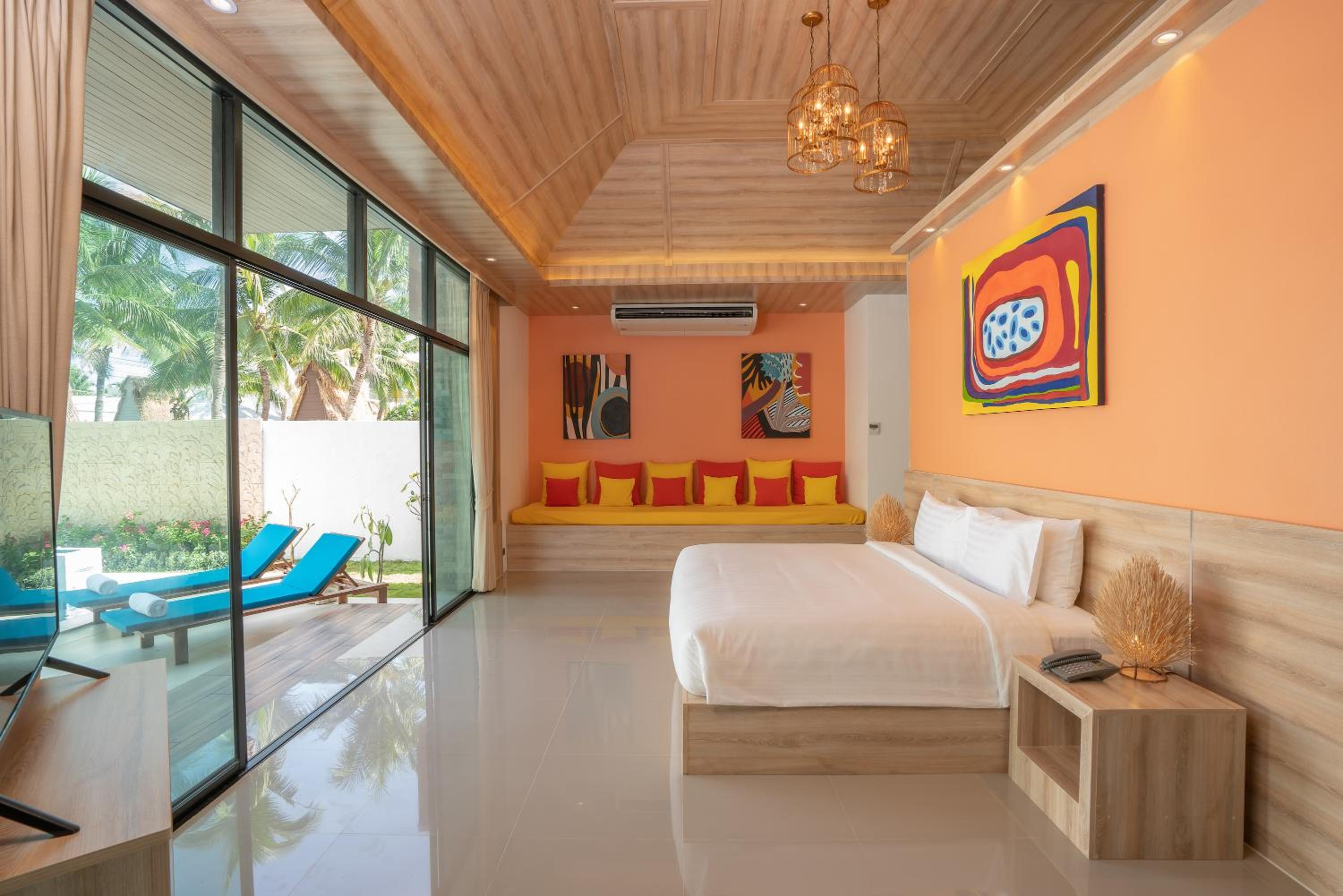 Two-Bedroom Villa - Photo 5