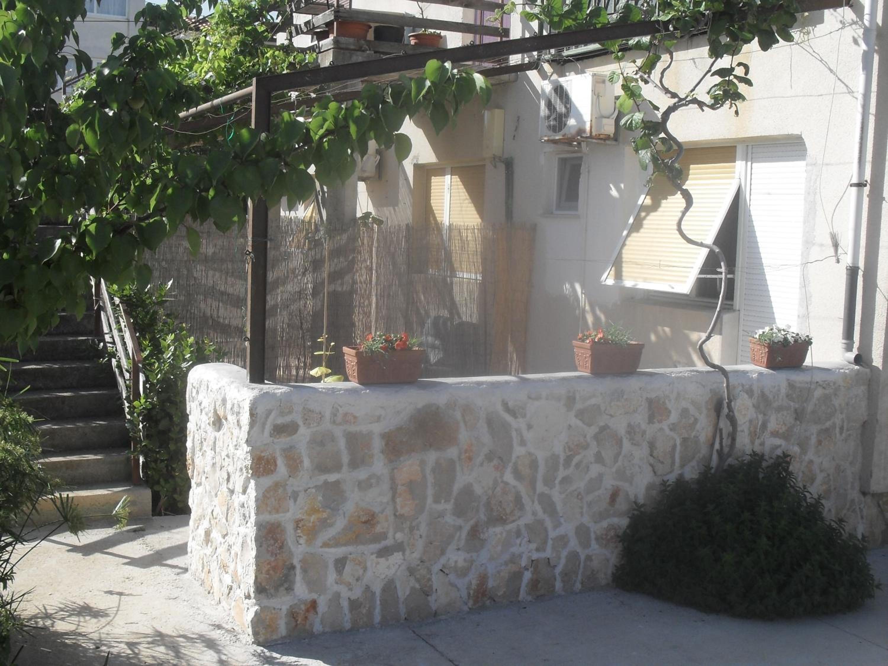 Double or Twin Room with Terrace - Photo 5