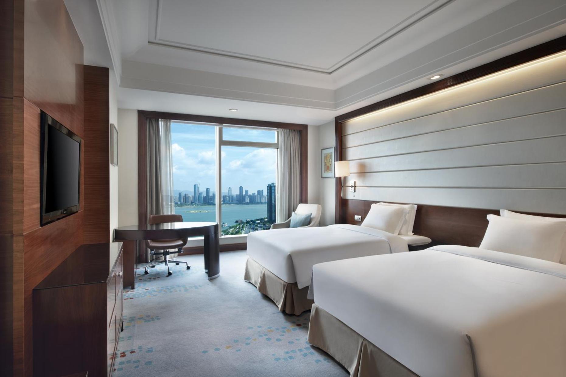 Standard Twin Room with River View - Photo 6