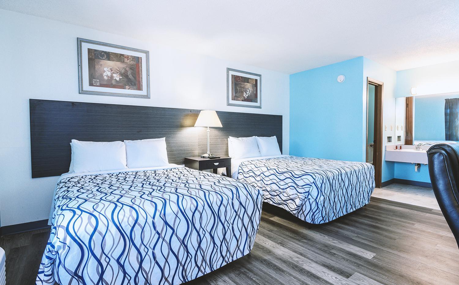 Queen Room with Two Queen Beds - Non-Smoking