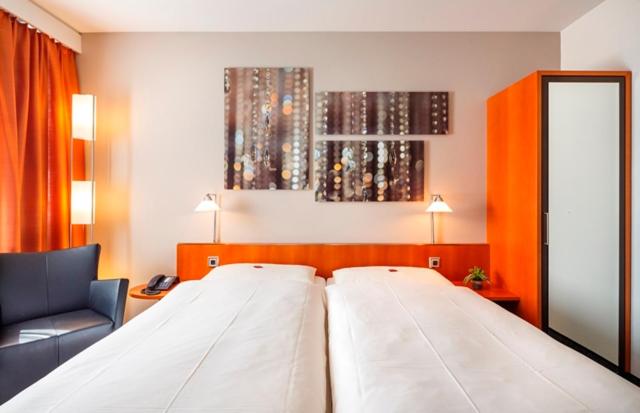 Double Room - Photo 5