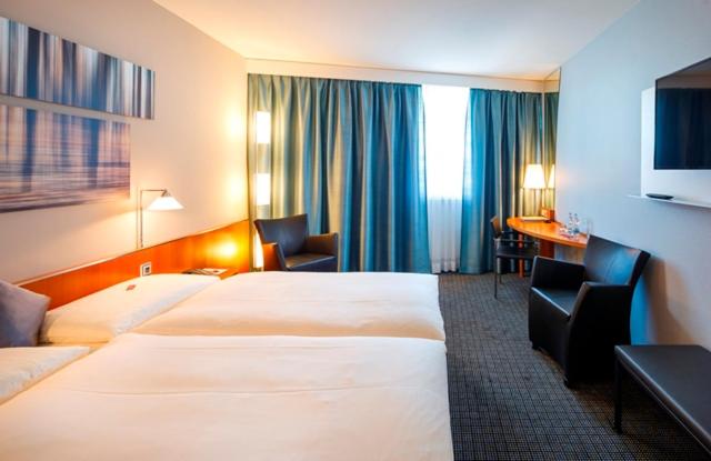 Double Room - Photo 10
