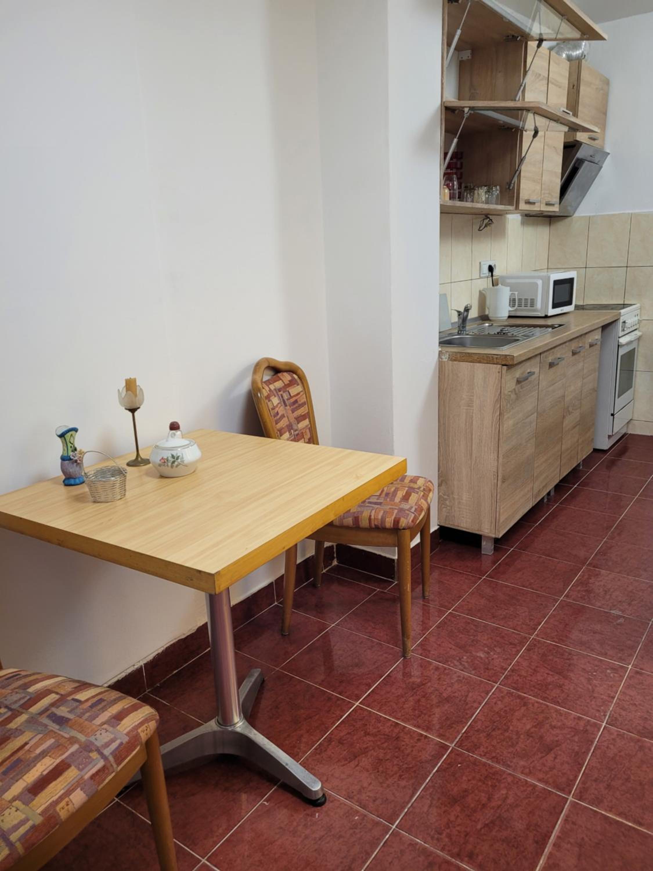 Apartment - Photo 11