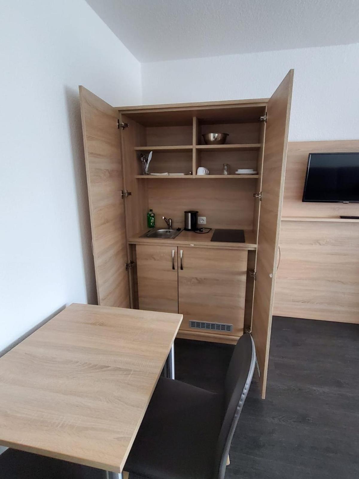 One-Bedroom Apartment - Photo 14