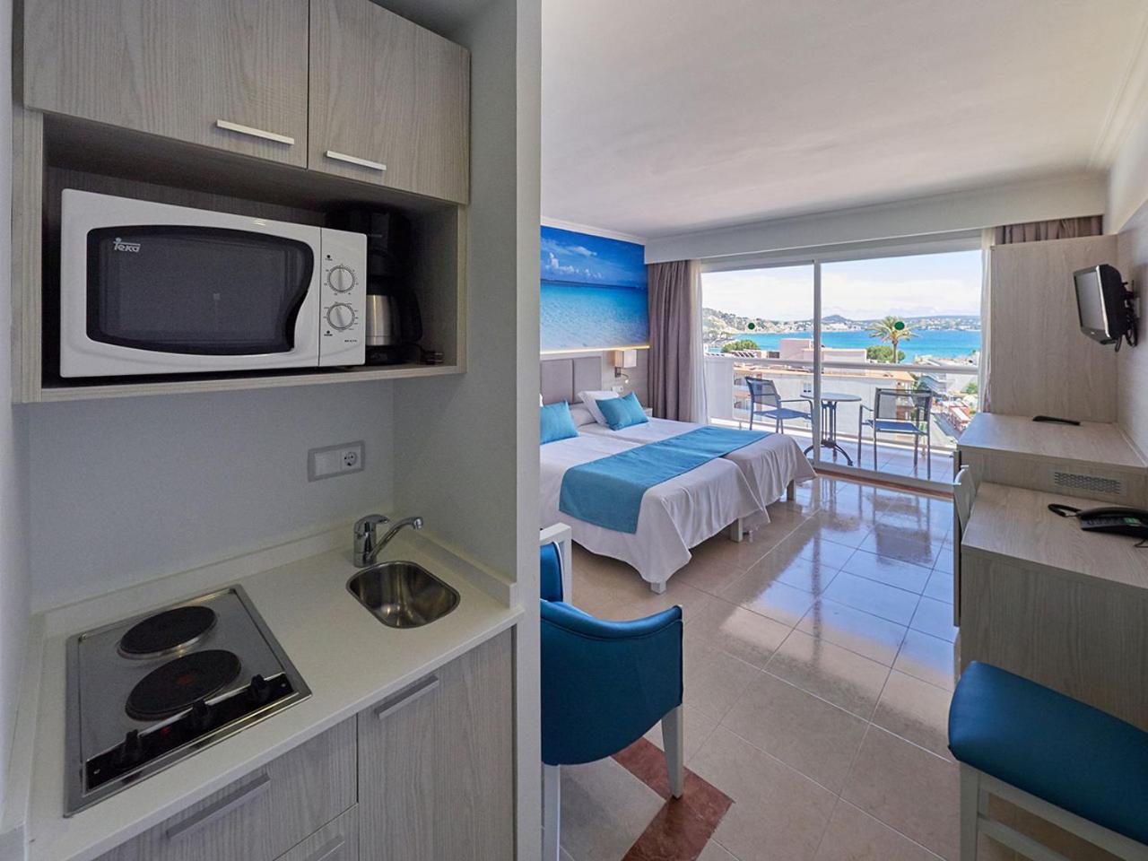 Estudio con vista al mar (3 adultos)