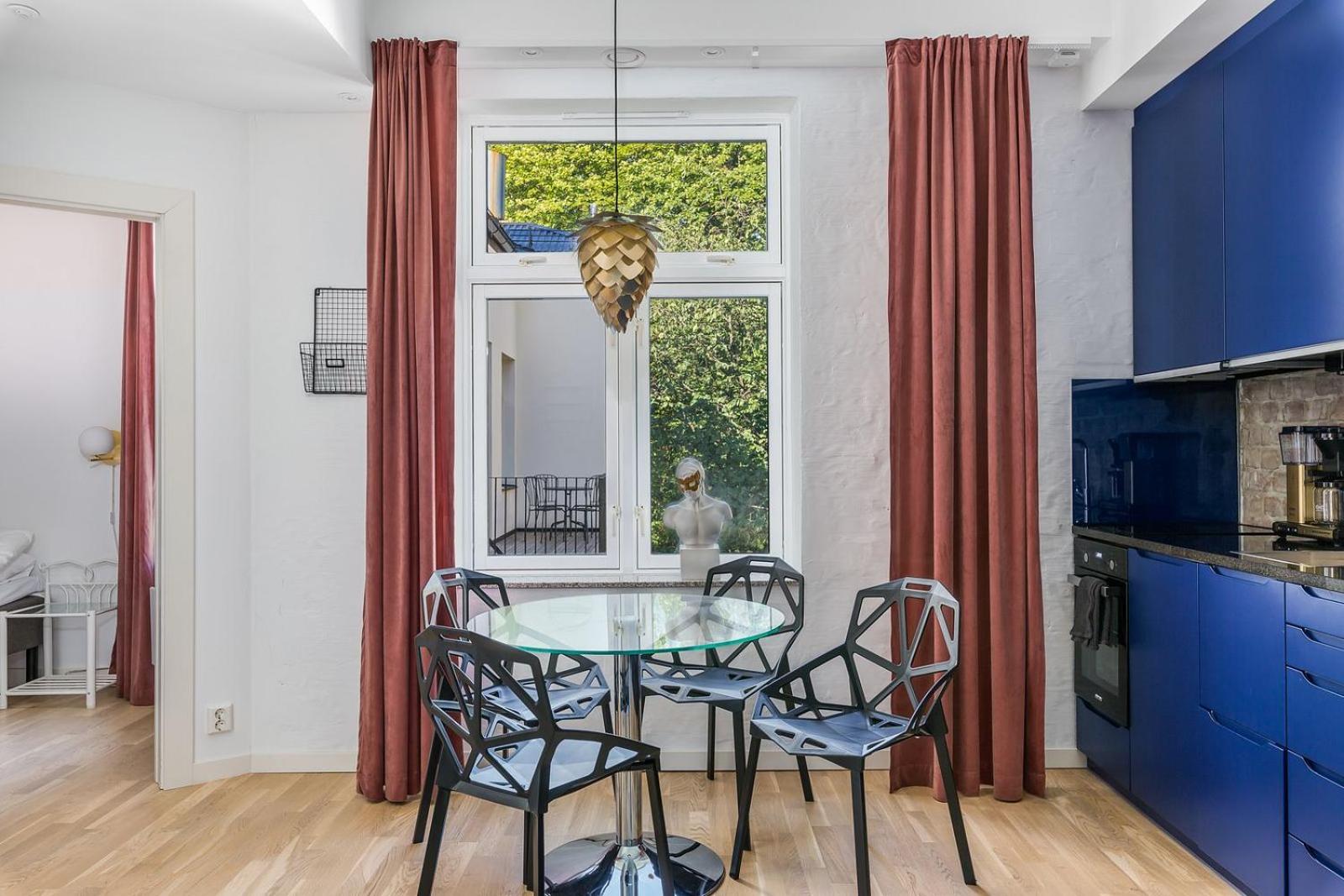 One-Bedroom Apartment - Photo 10