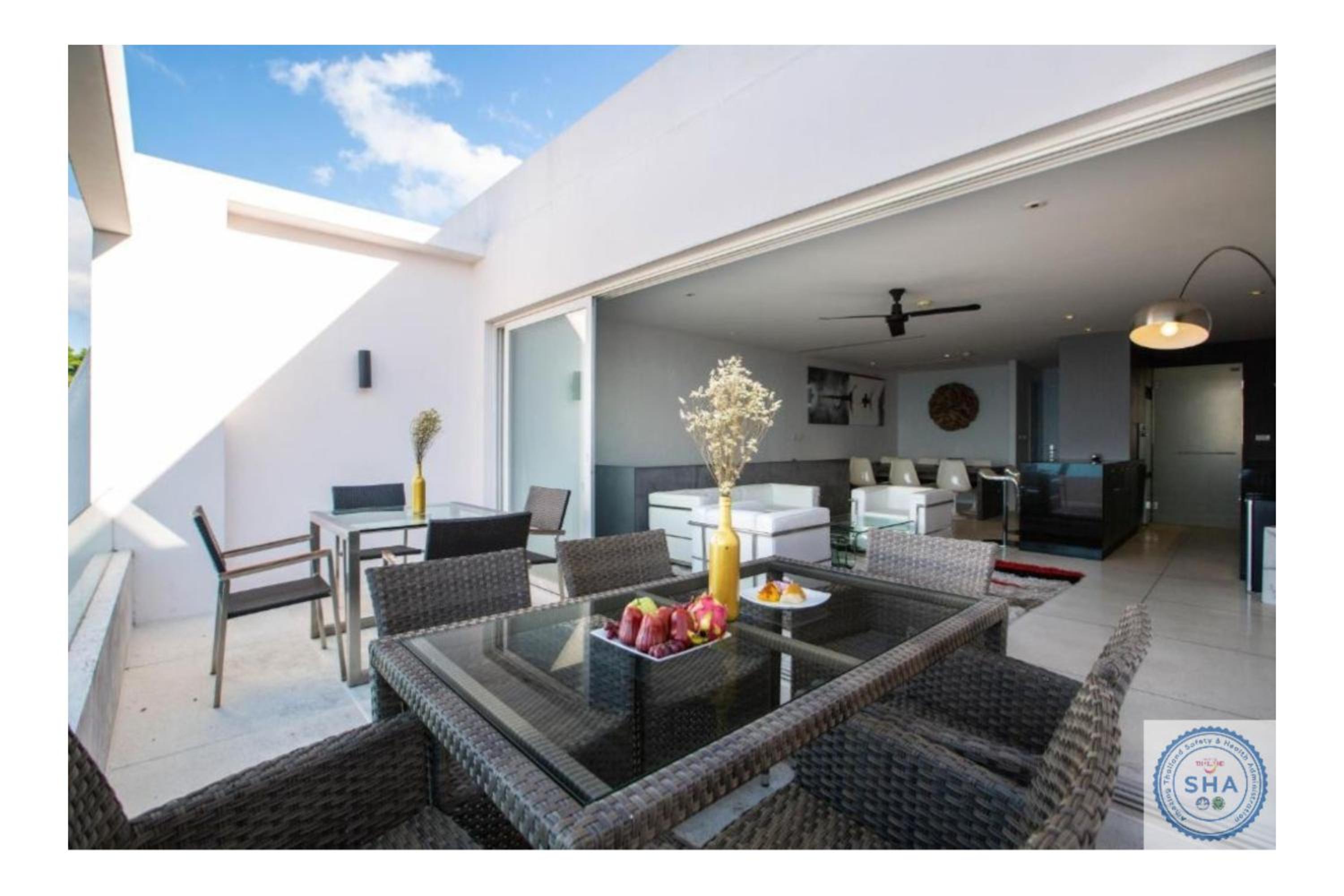 Duplex Suite - Photo 13