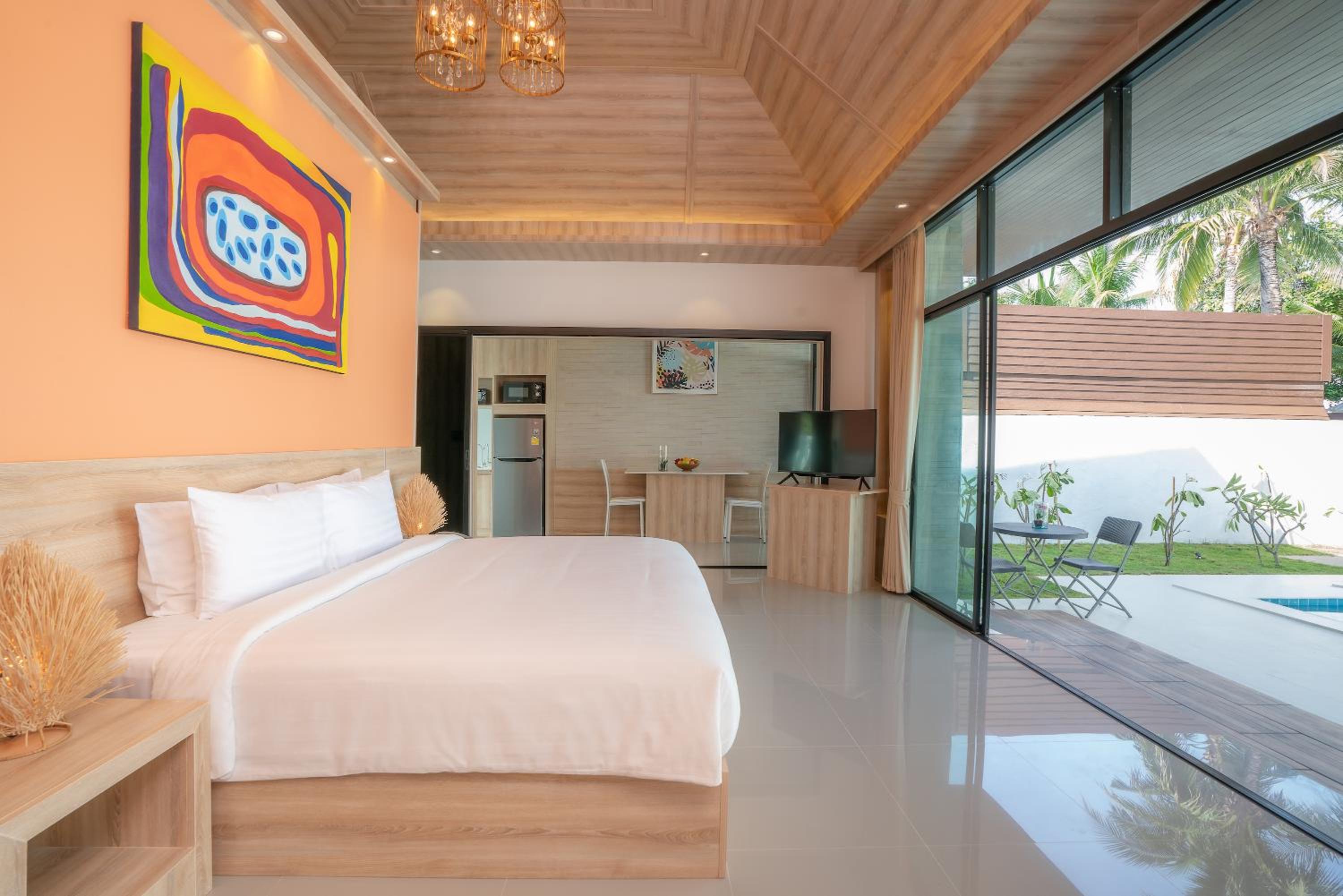 Two-Bedroom Villa - Photo 6