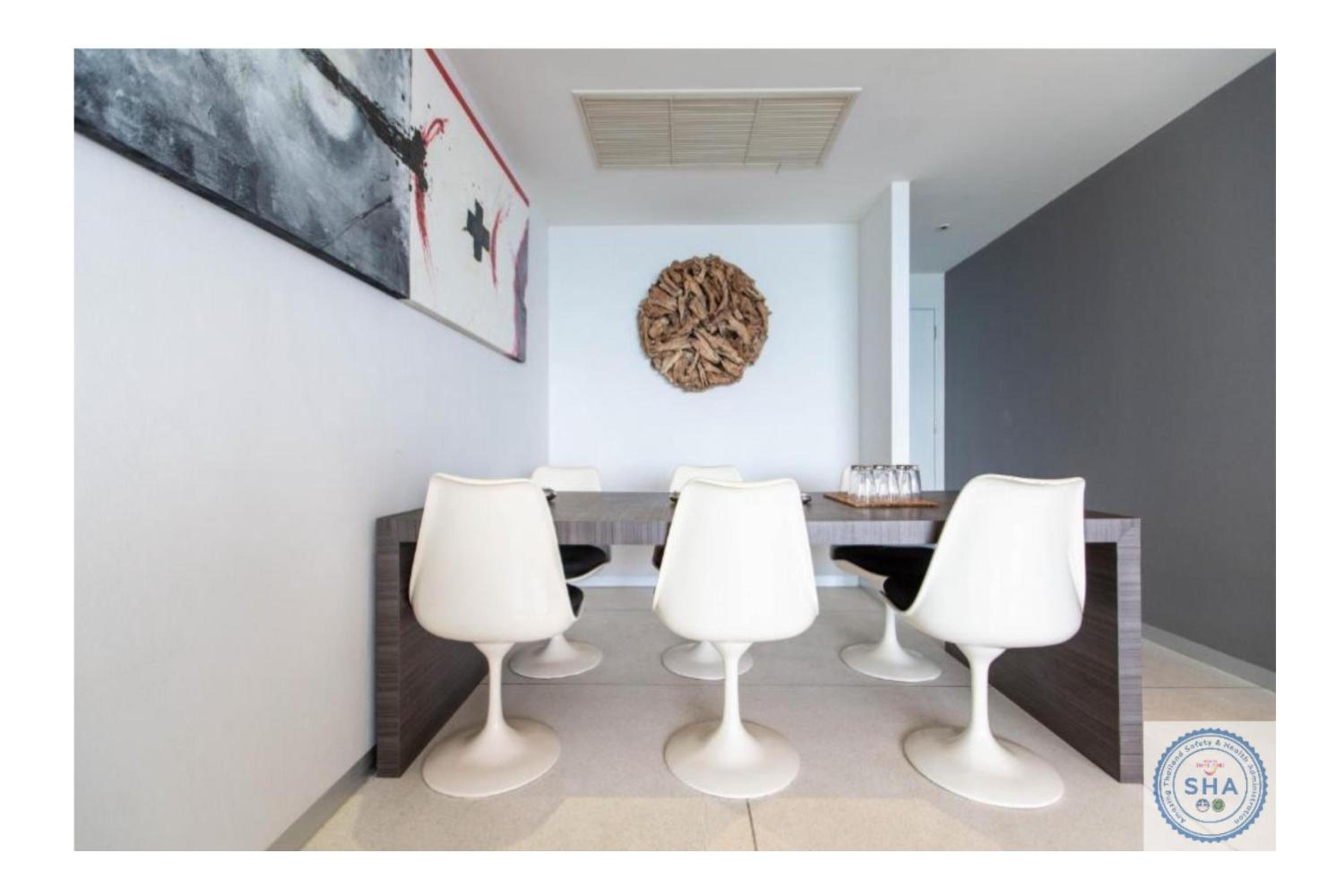 Duplex Suite - Photo 17