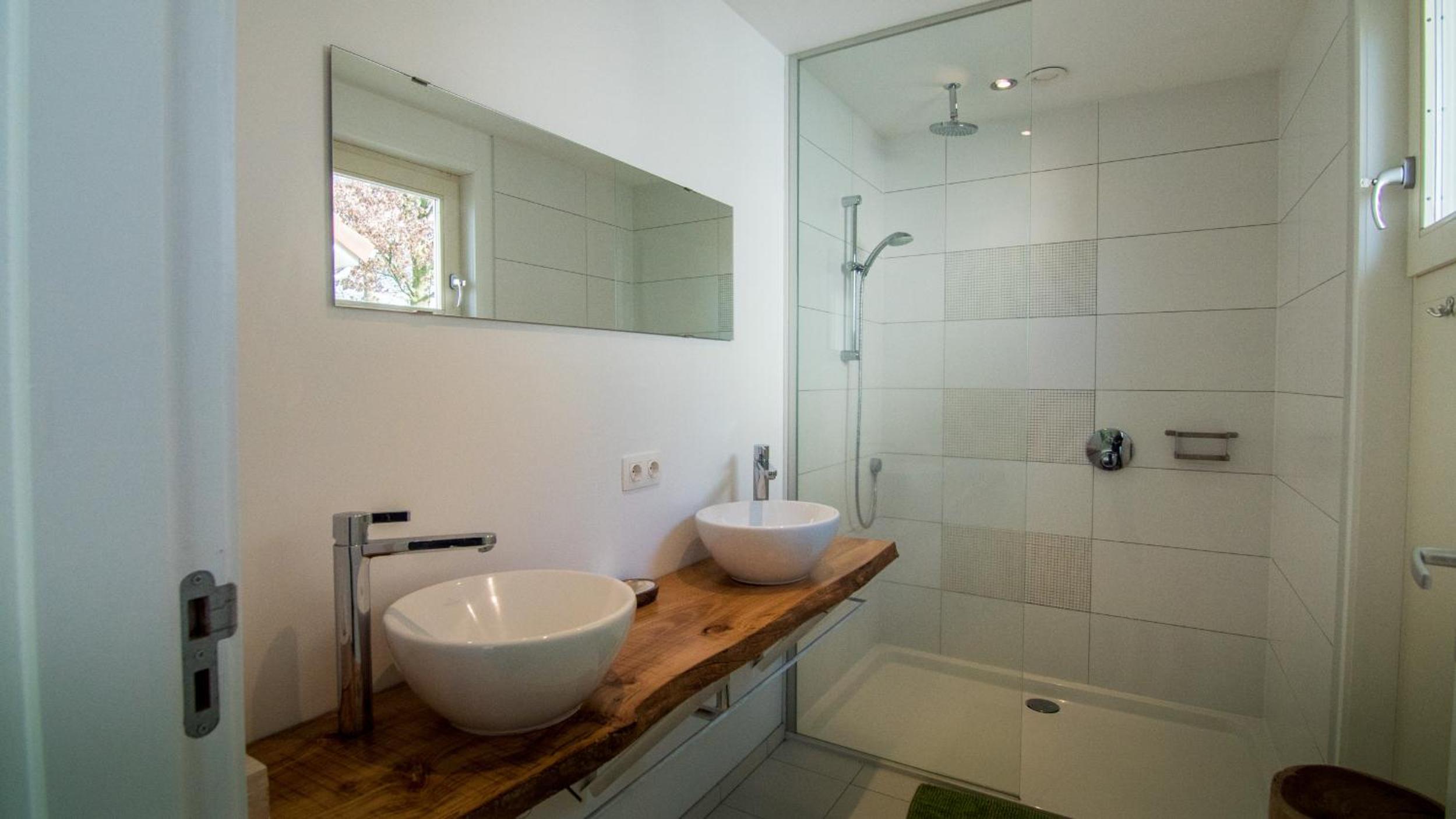 One-Bedroom House photo 3