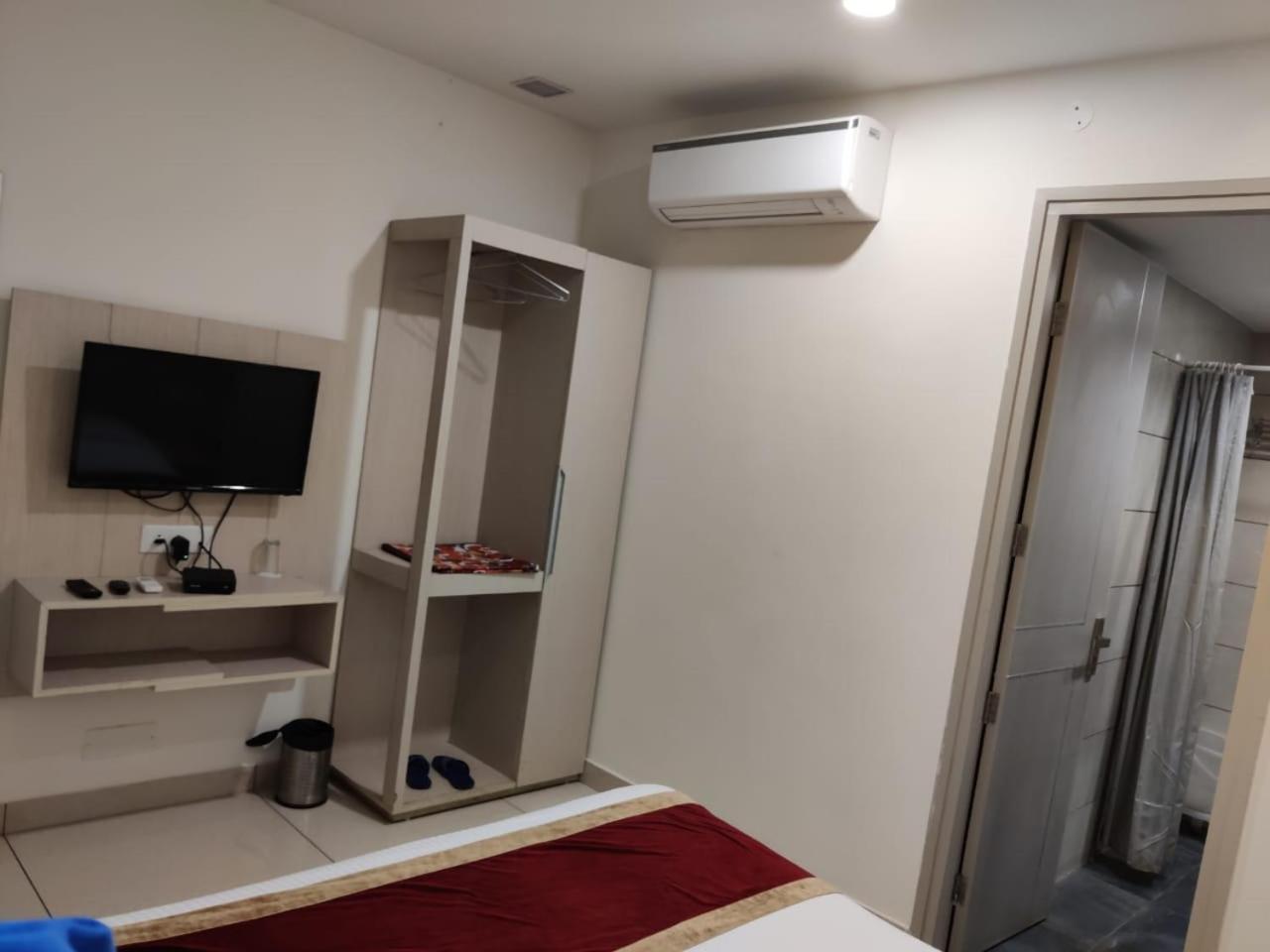 Deluxe Double Room photo 3