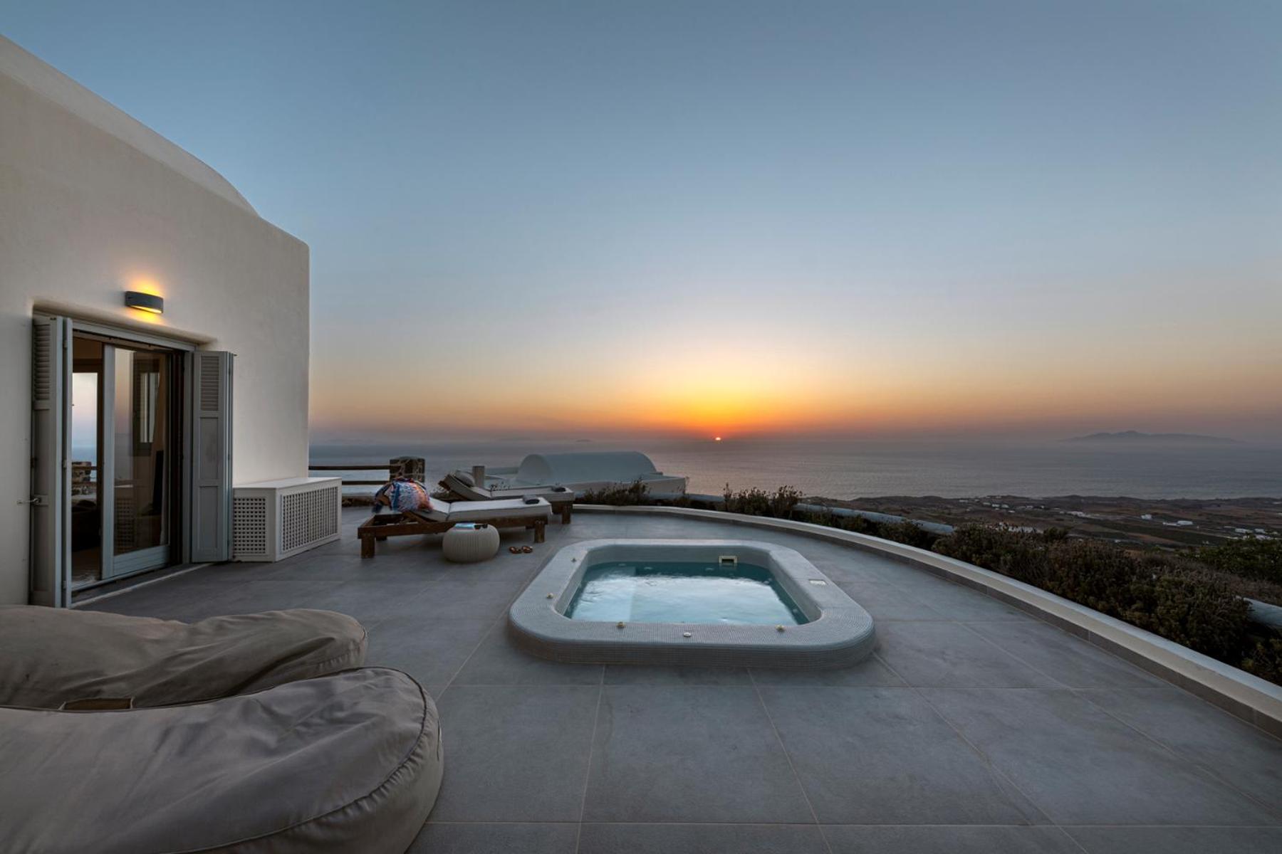 3-Bedroom Villa with Sea view photo 2