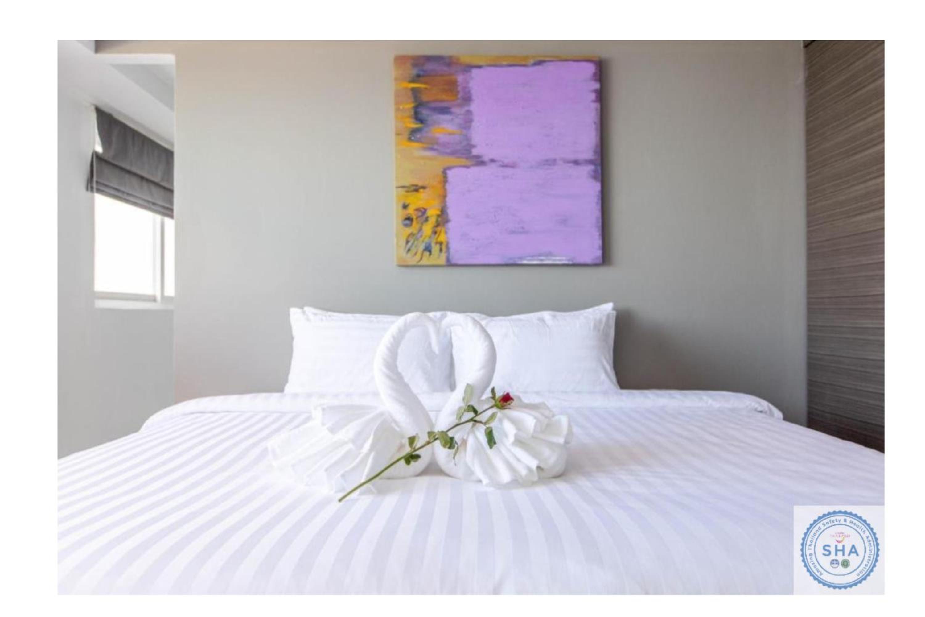 Superior Suite with Sea View - Photo 4
