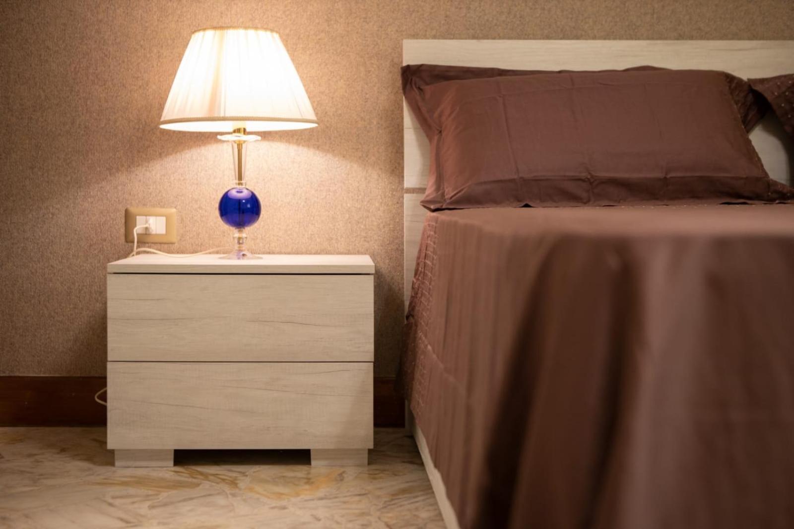 Double Room with Private Bathroom - Photo 22