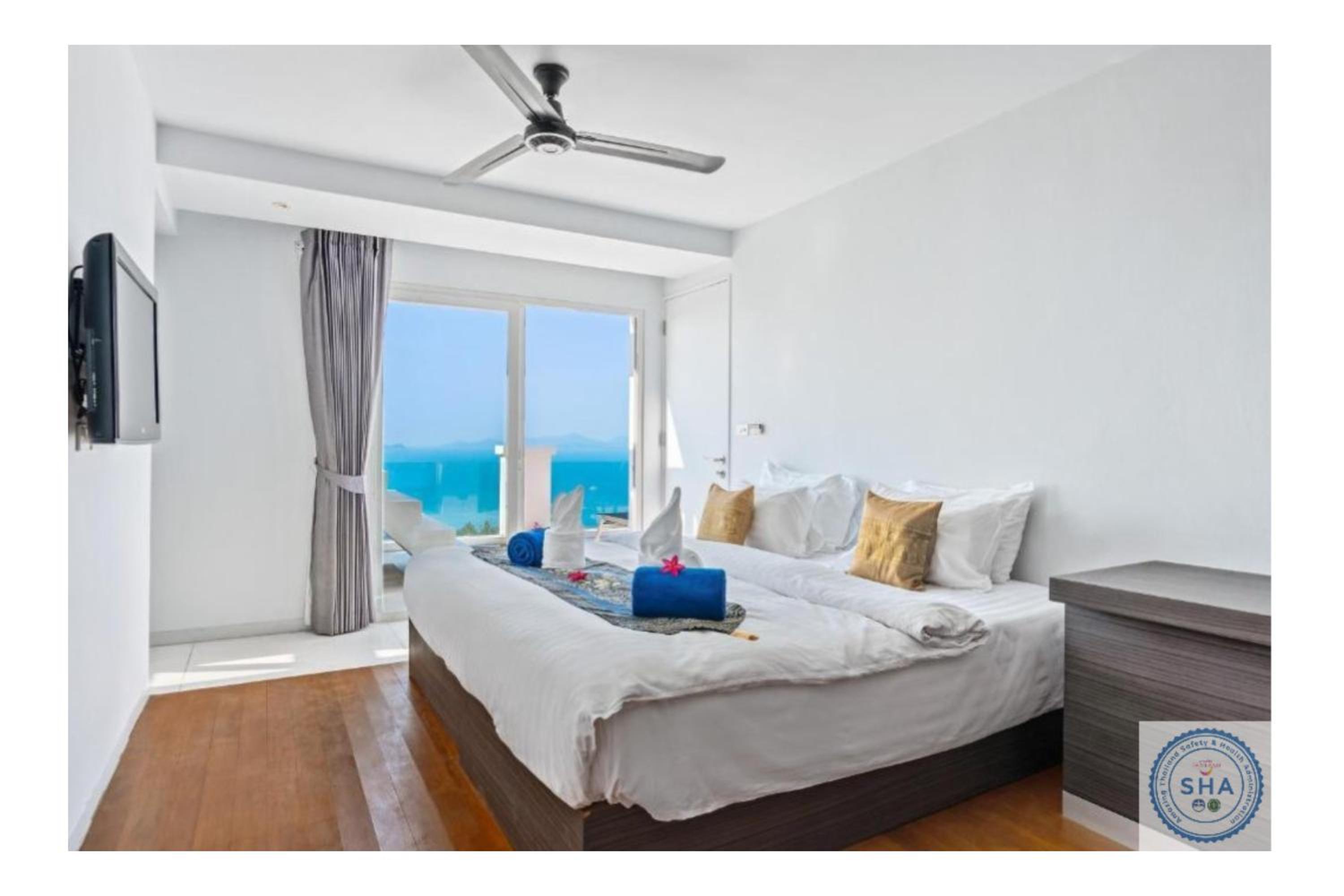 Suite with Sea View - Photo 35