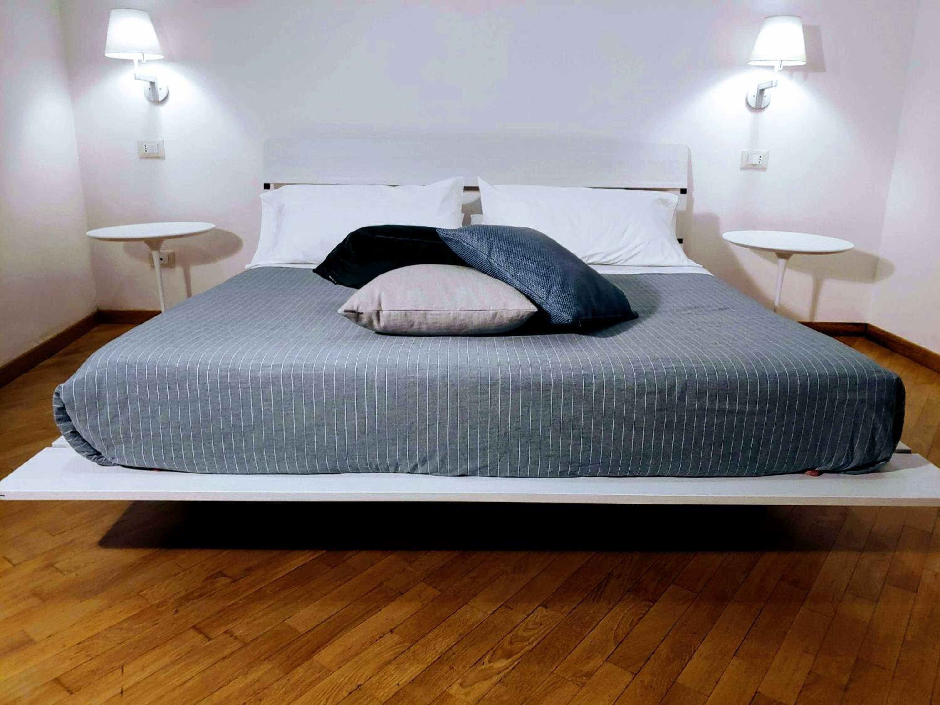 Deluxe Junior Suite - Photo 2
