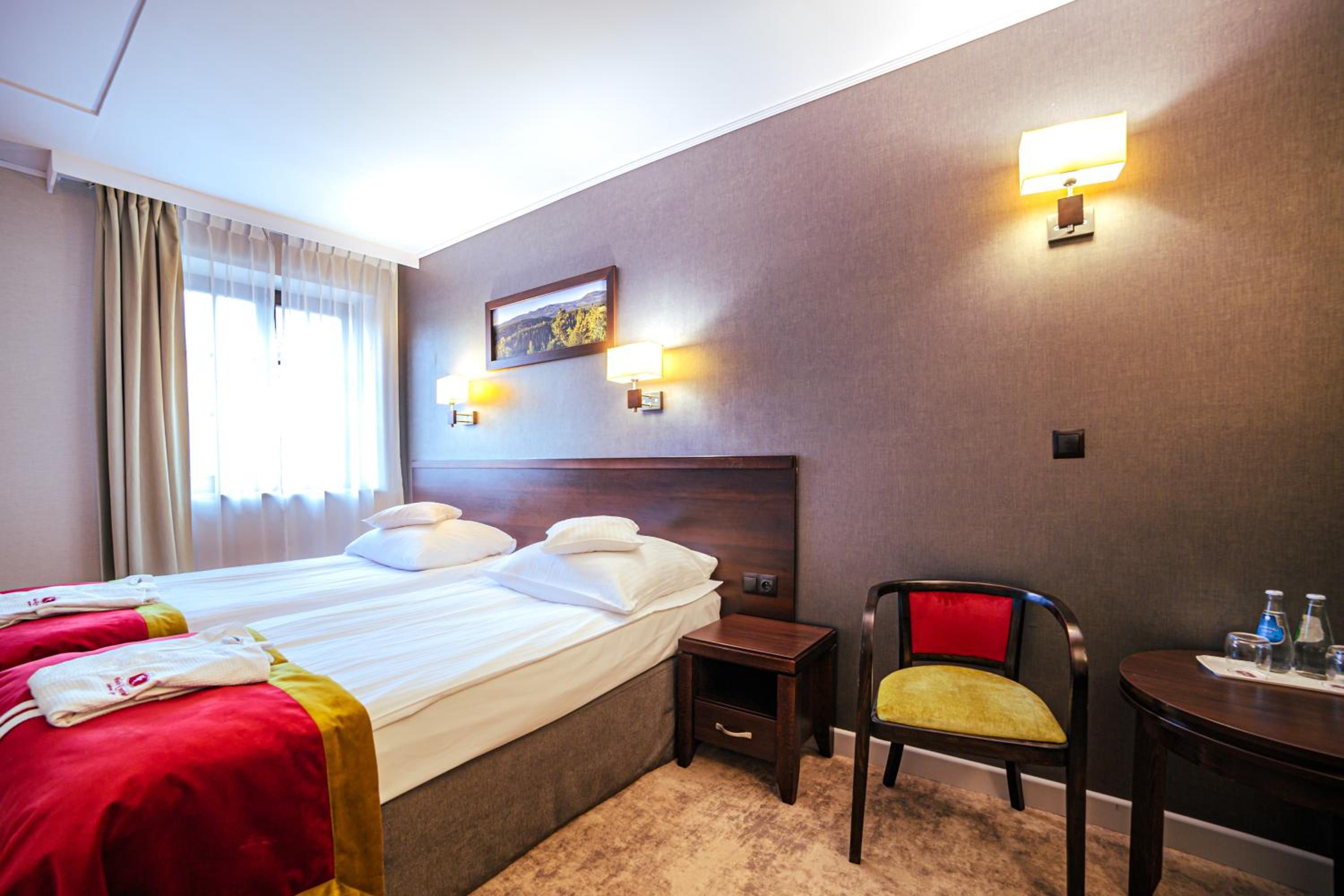 Double or Twin Room - Photo 1