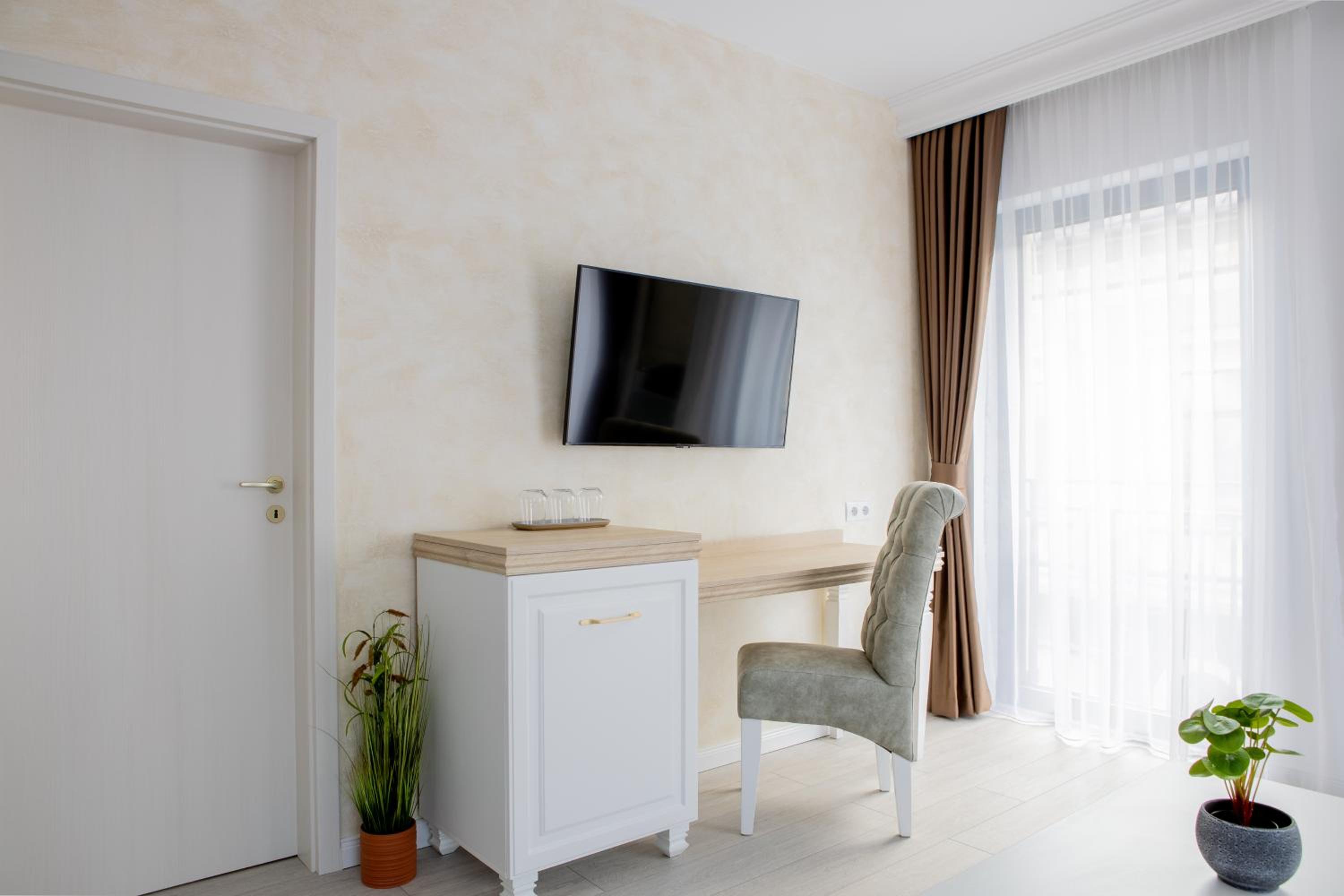 Superior Apartment - Photo 8