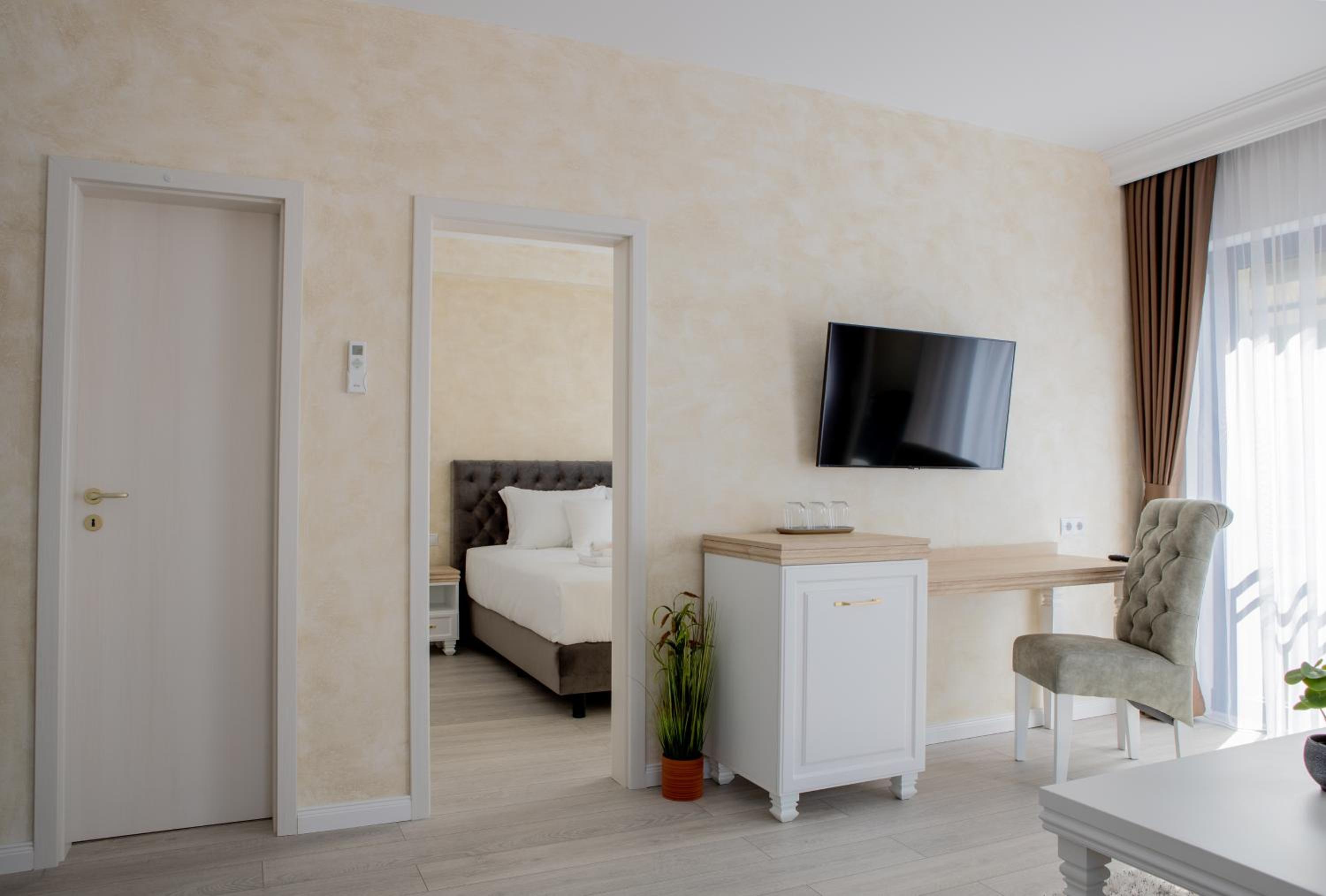 Superior Apartment - Photo 15