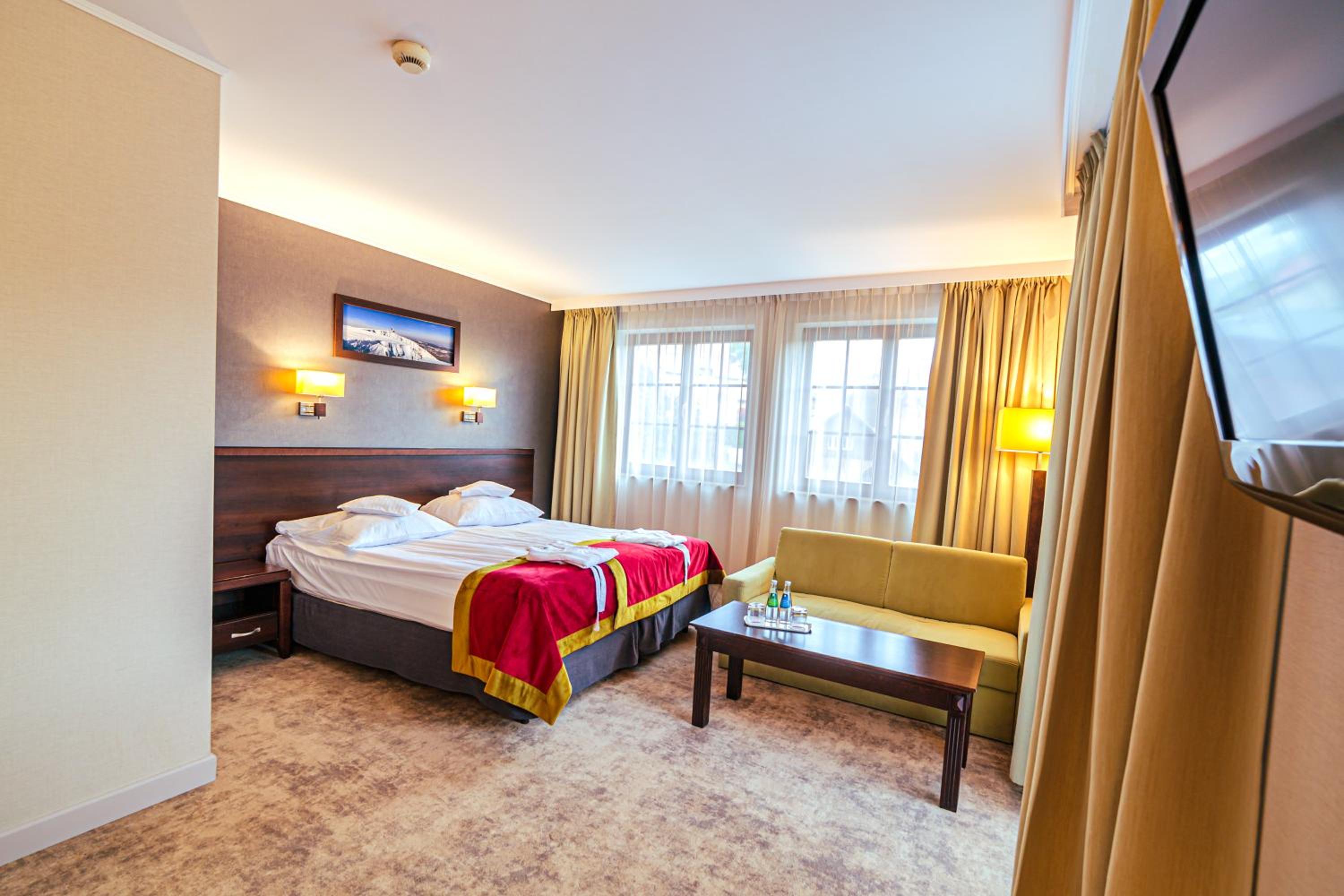 Deluxe Double or Twin Room - Photo 1