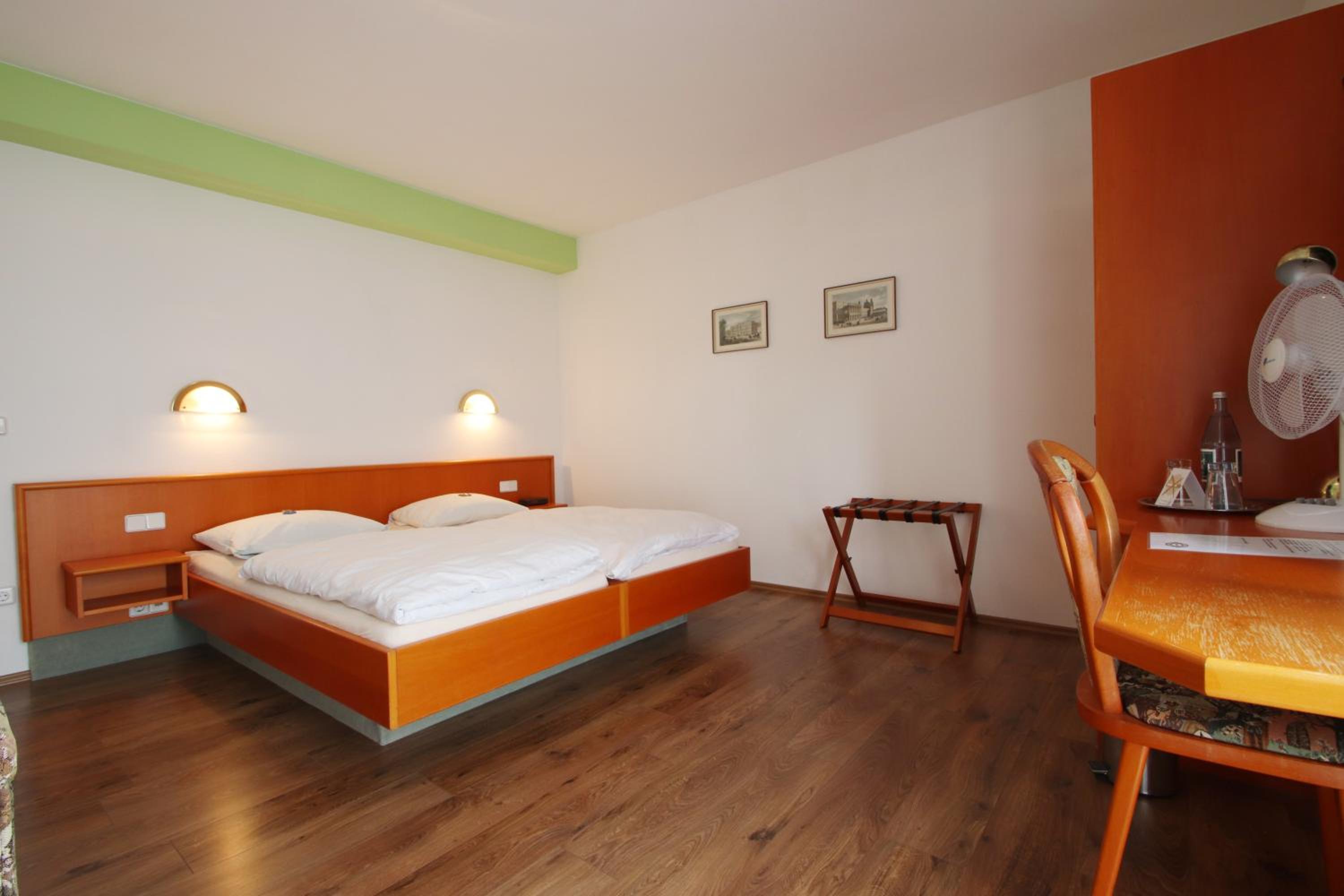 Double Room photo 2