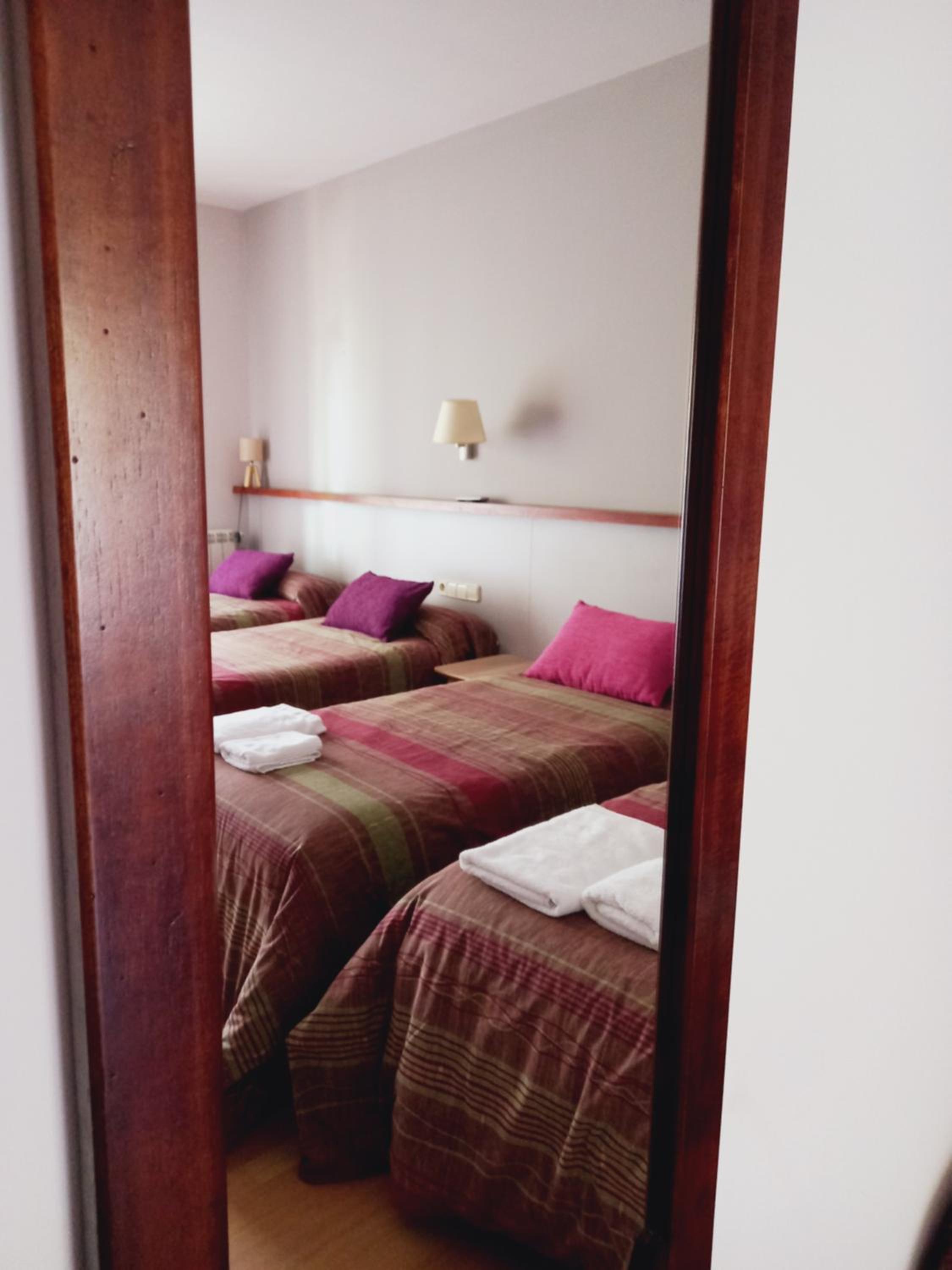 Classic Quadruple Room - Photo 5