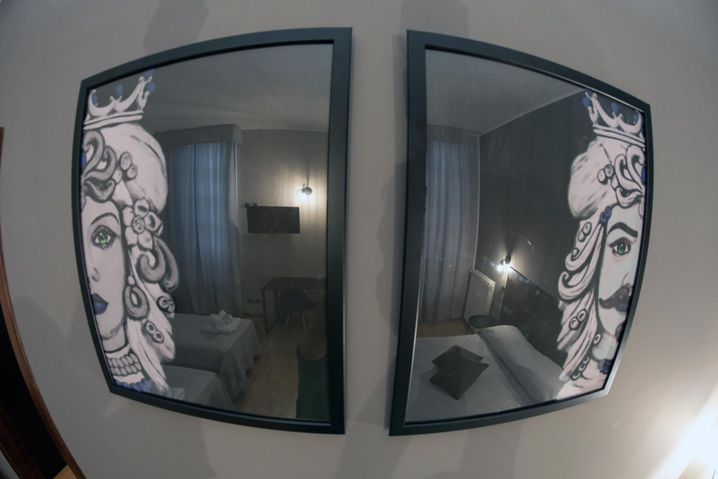 Quadruple Room - Photo 2