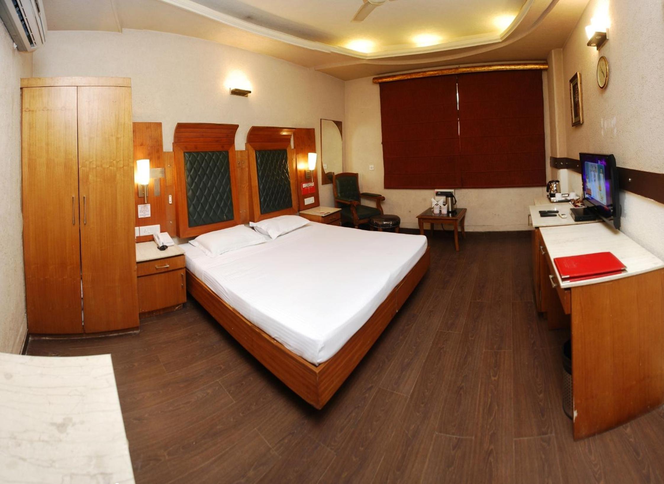 Single Room - Photo 5