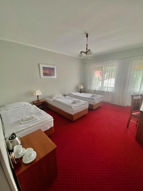 Economy Quadruple Room - Photo 1