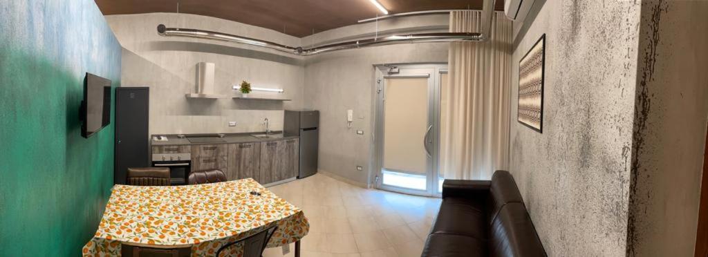 One-Bedroom Apartment - Photo 29