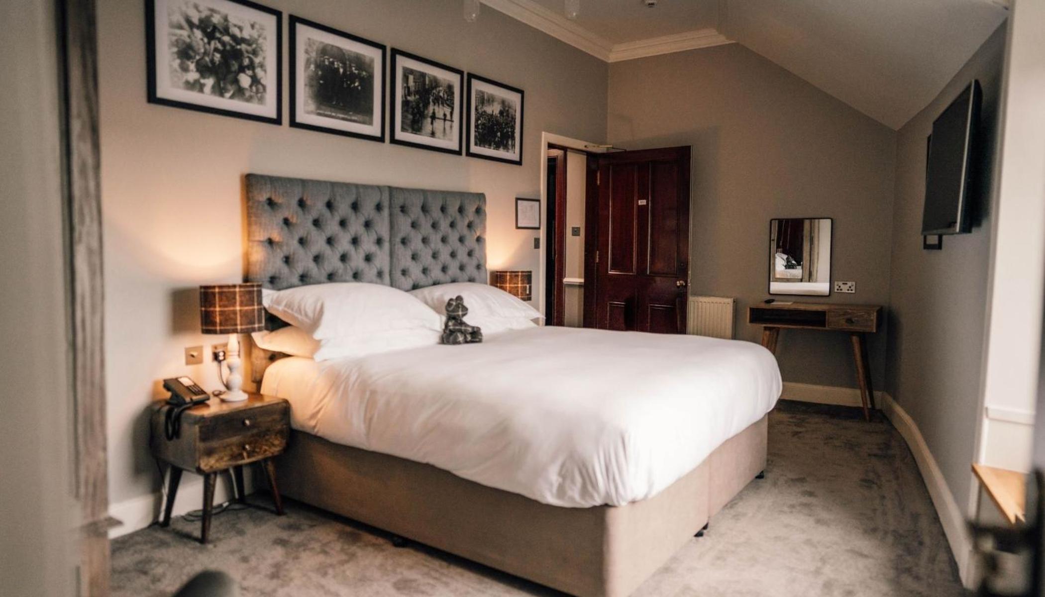 Double Room - Photo 1