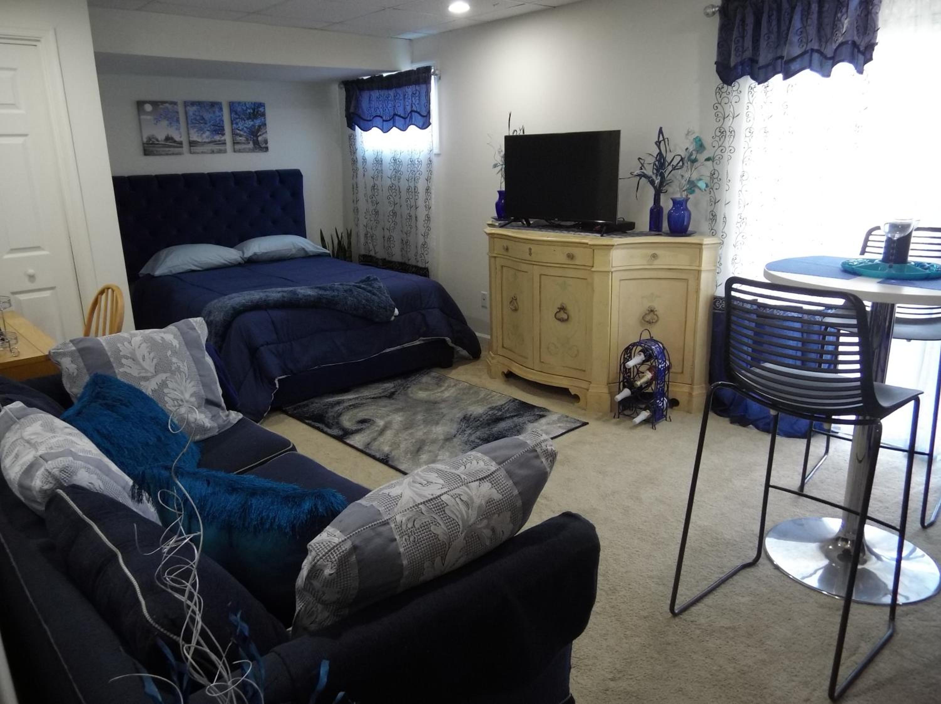 Double Room with Private Bathroom - Photo 1