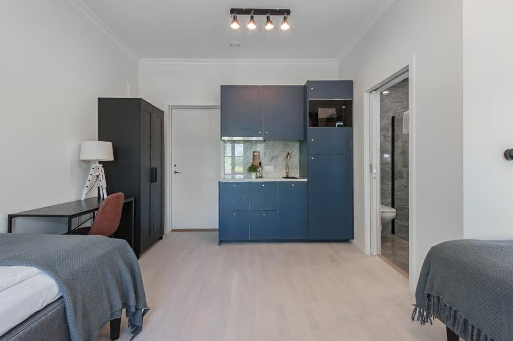 Twin Room - Photo 5