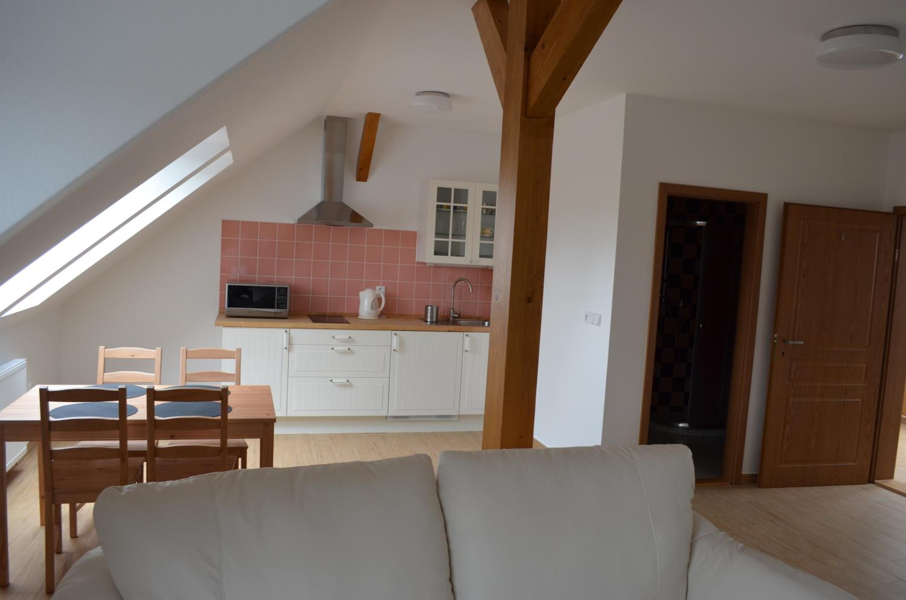 Apartment (3 Adults) - Photo 2